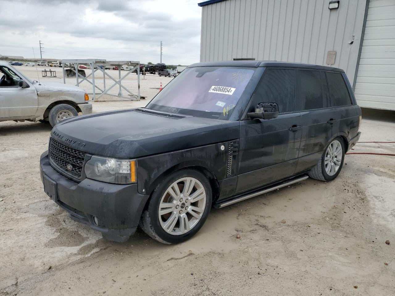 SALMF1D46CA366751 — photo 1