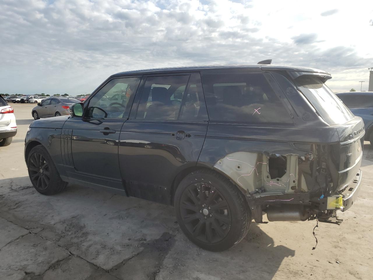 2017 LAND ROVER RANGE ROVE — VIN SALGS2FE0HA326161 — photo 2