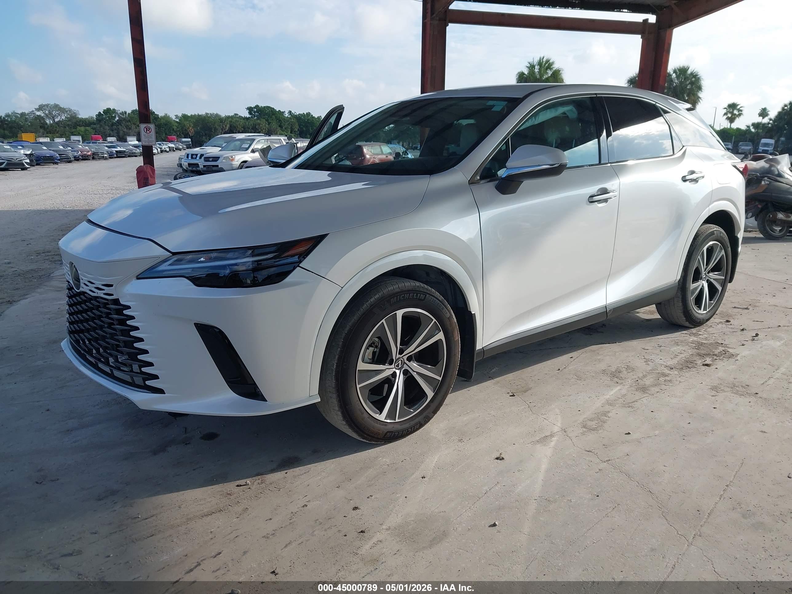 2024 LEXUS RX — VIN 2T2BAMBA5RC036669 — photo 2