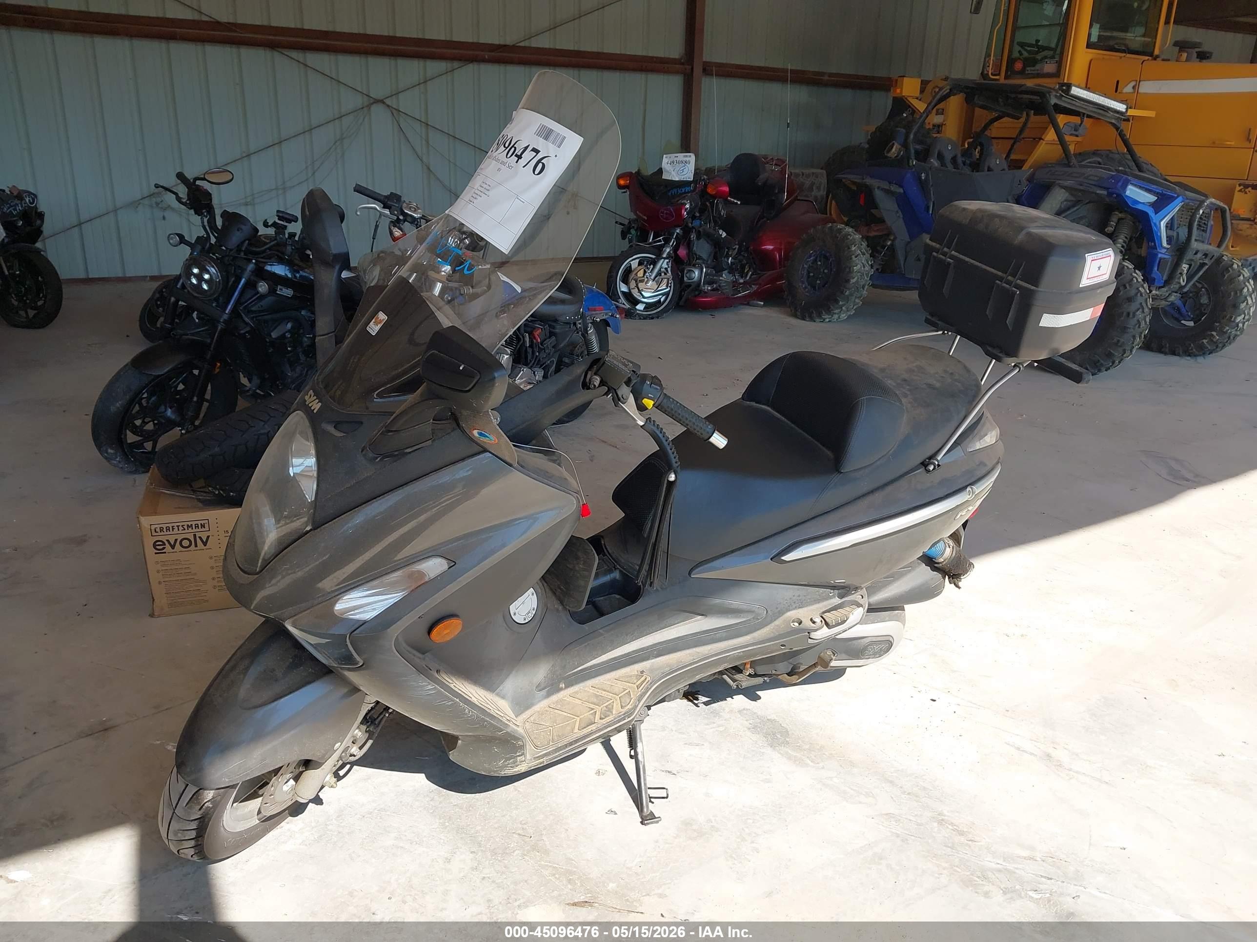 2009 SYM rv — VIN RFGBS1TDX9SLM0925 — photo 2