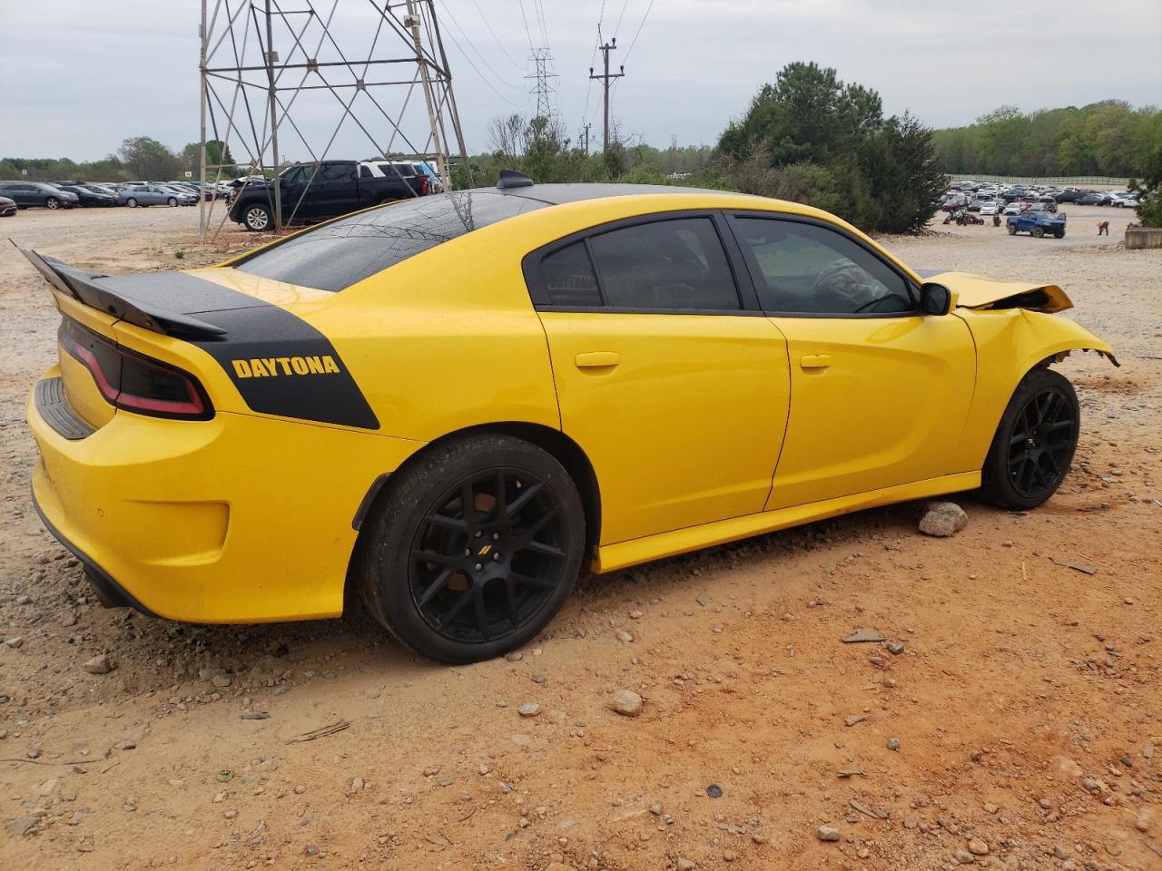 2C3CDXCT2HH599236 — photo 3