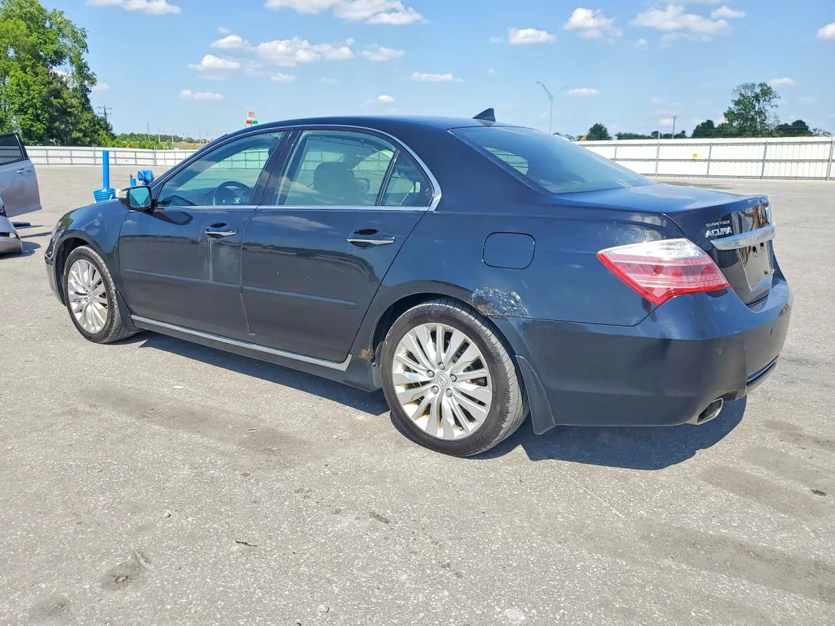 2012 ACURA RL — VIN JH4KB2F65CC000202 — photo 2