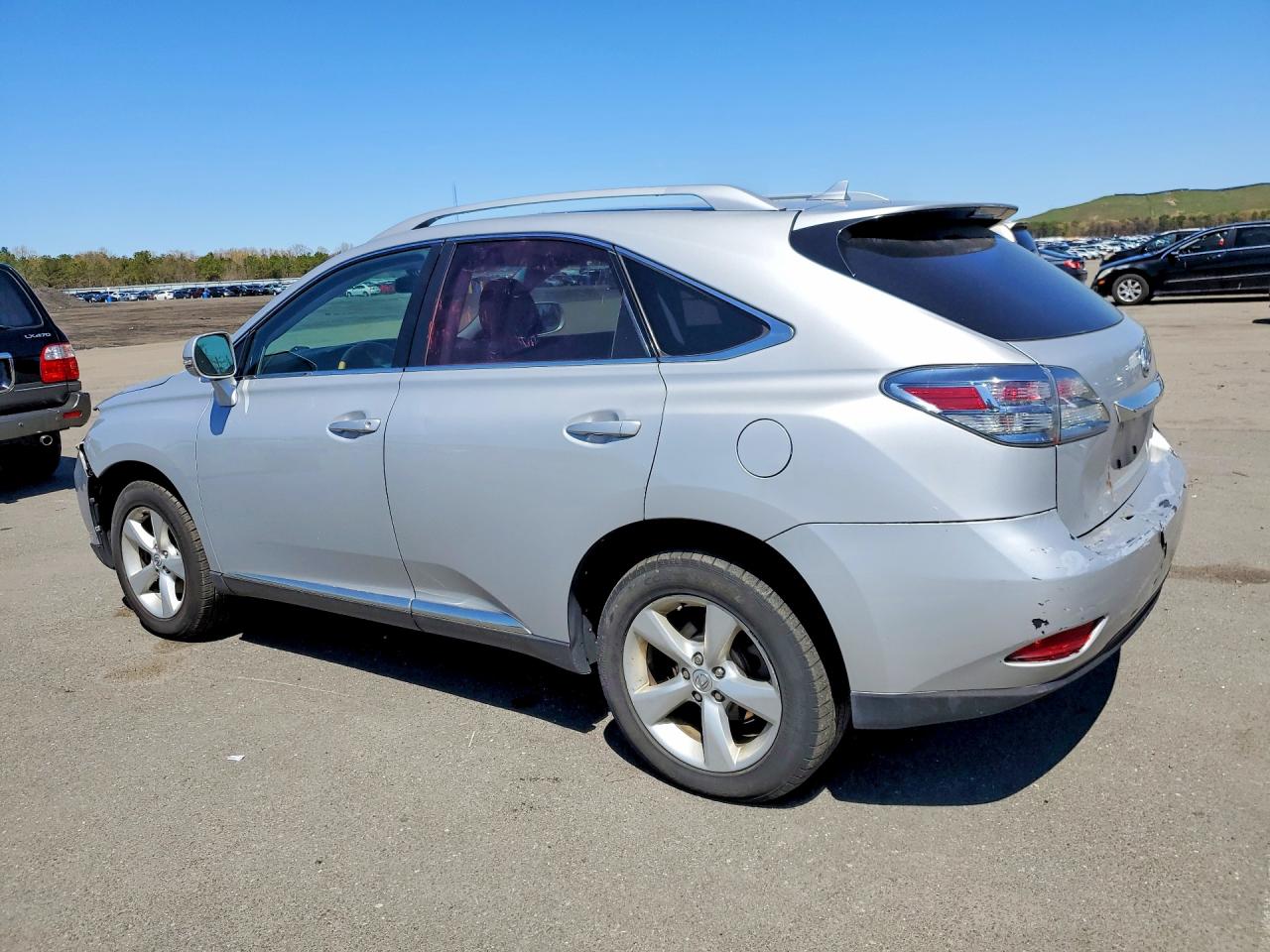 2011 LEXUS RX — VIN 2T2BK1BA1BC084641 — photo 2