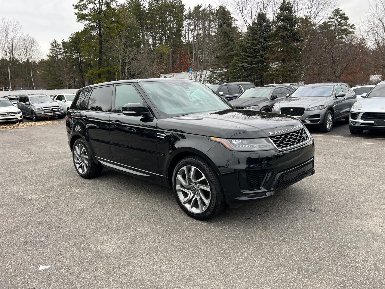 2019 LAND ROVER RANGE ROVE — VIN SALWR2RU3KA871000 — photo 2