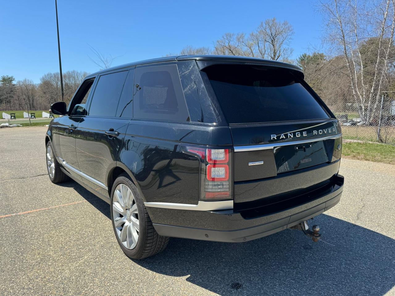 2015 LAND ROVER RANGE ROVE — VIN SALGS3TF8FA221111 — photo 3