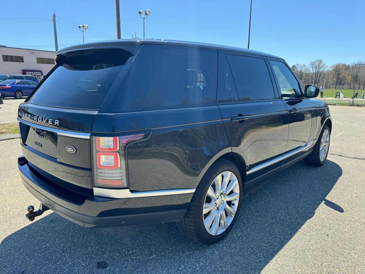 2015 LAND ROVER RANGE ROVE — VIN SALGS3TF8FA221111 — photo 4