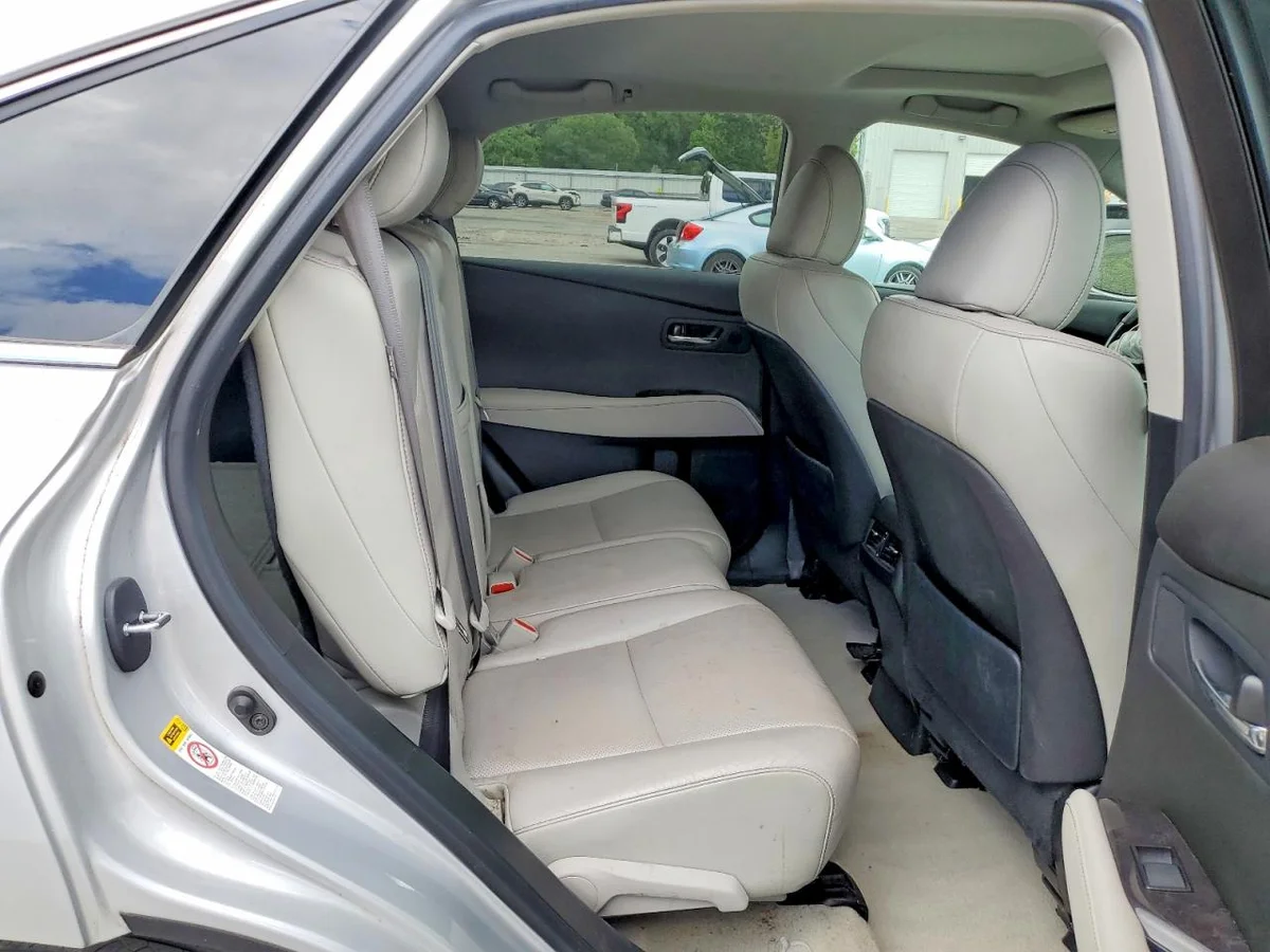 2T2BK1BAXFC337042 — photo 11