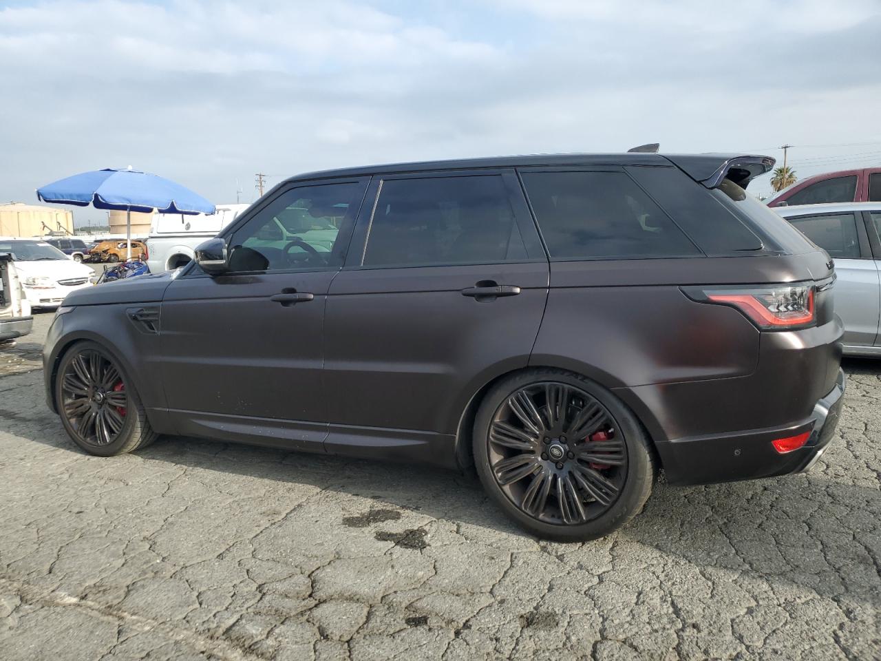 SALWR2RE2KA851717 — photo 2