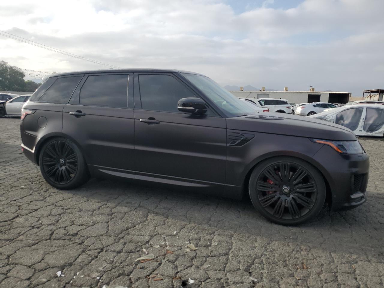 SALWR2RE2KA851717 — photo 4