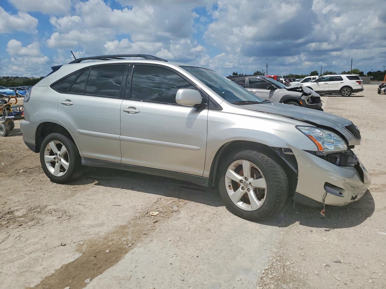2004 LEXUS RX — VIN 2T2GA31U34C011614 — photo 4