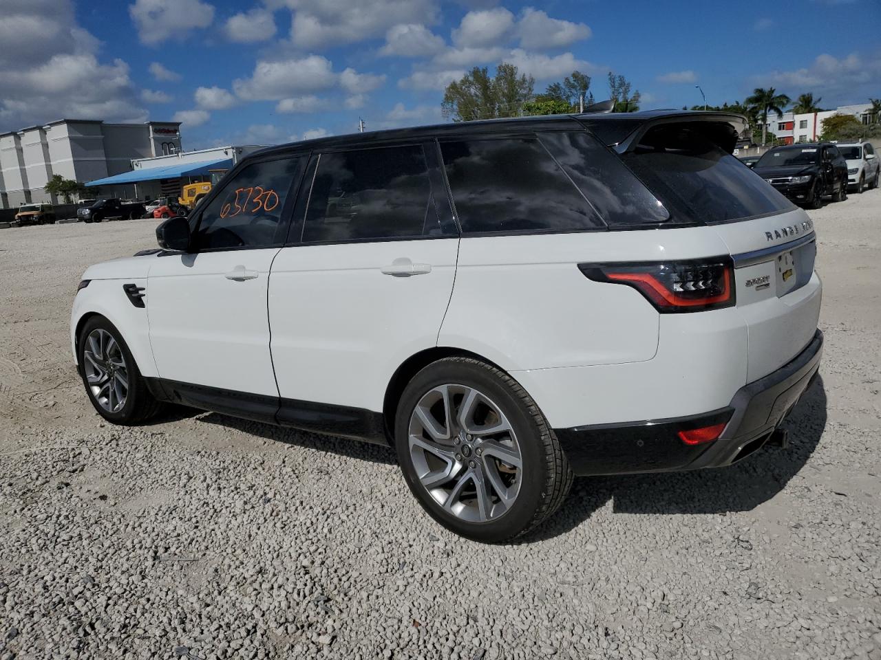2019 LAND ROVER RANGE ROVE — VIN SALWR2RV2KA423789 — photo 2
