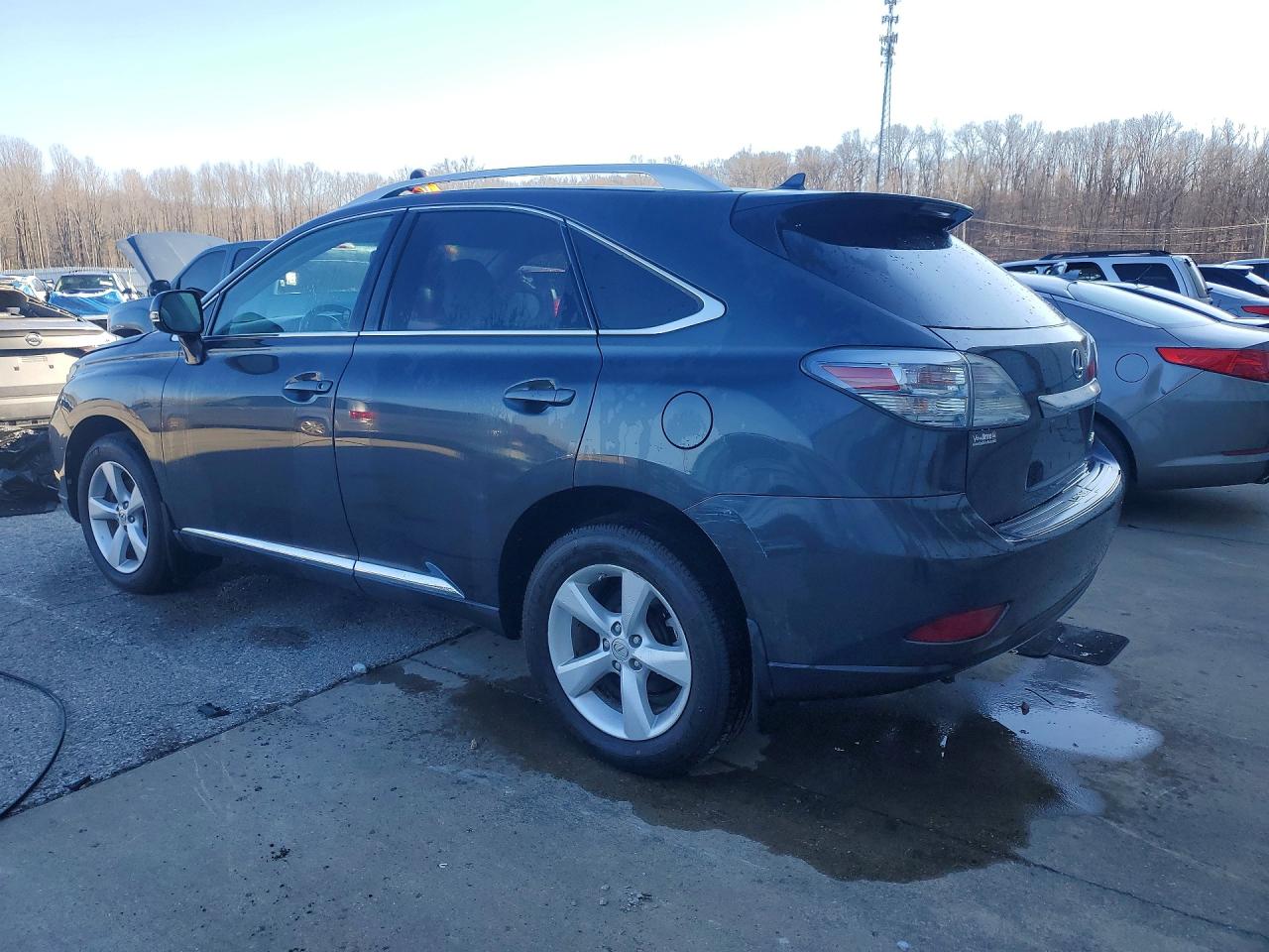 2011 LEXUS RX — VIN 2T2BK1BAXBC081253 — photo 2