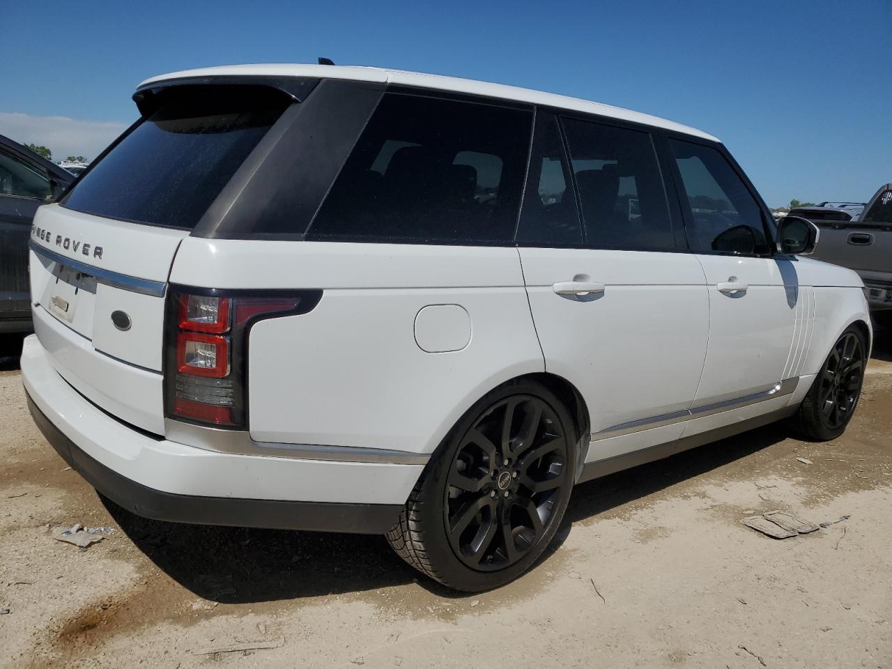 2016 LAND ROVER RANGE ROVE — VIN SALGS2PF4GA304878 — photo 3