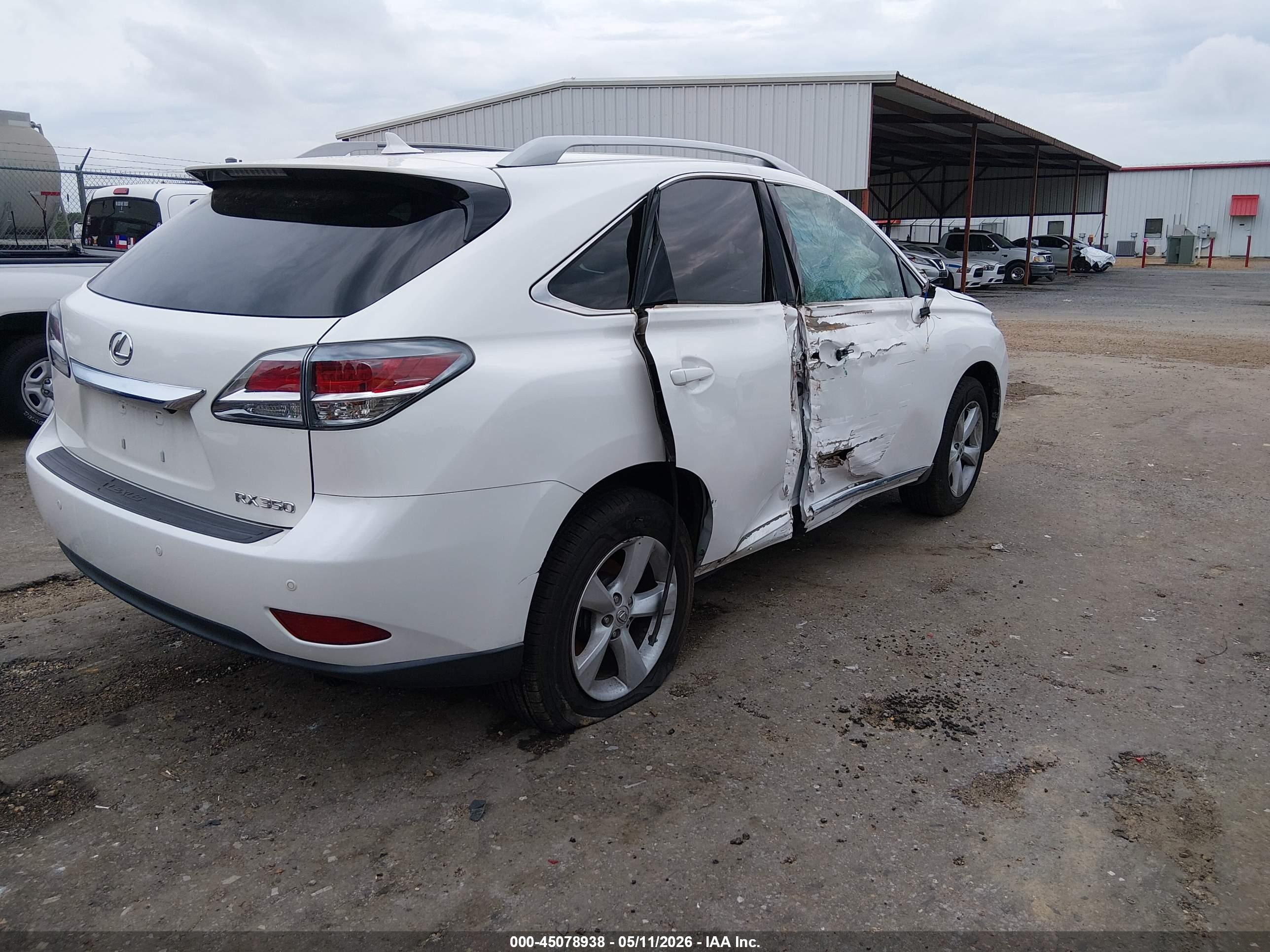 2013 LEXUS RX — VIN 2T2BK1BA9DC201045 — photo 4