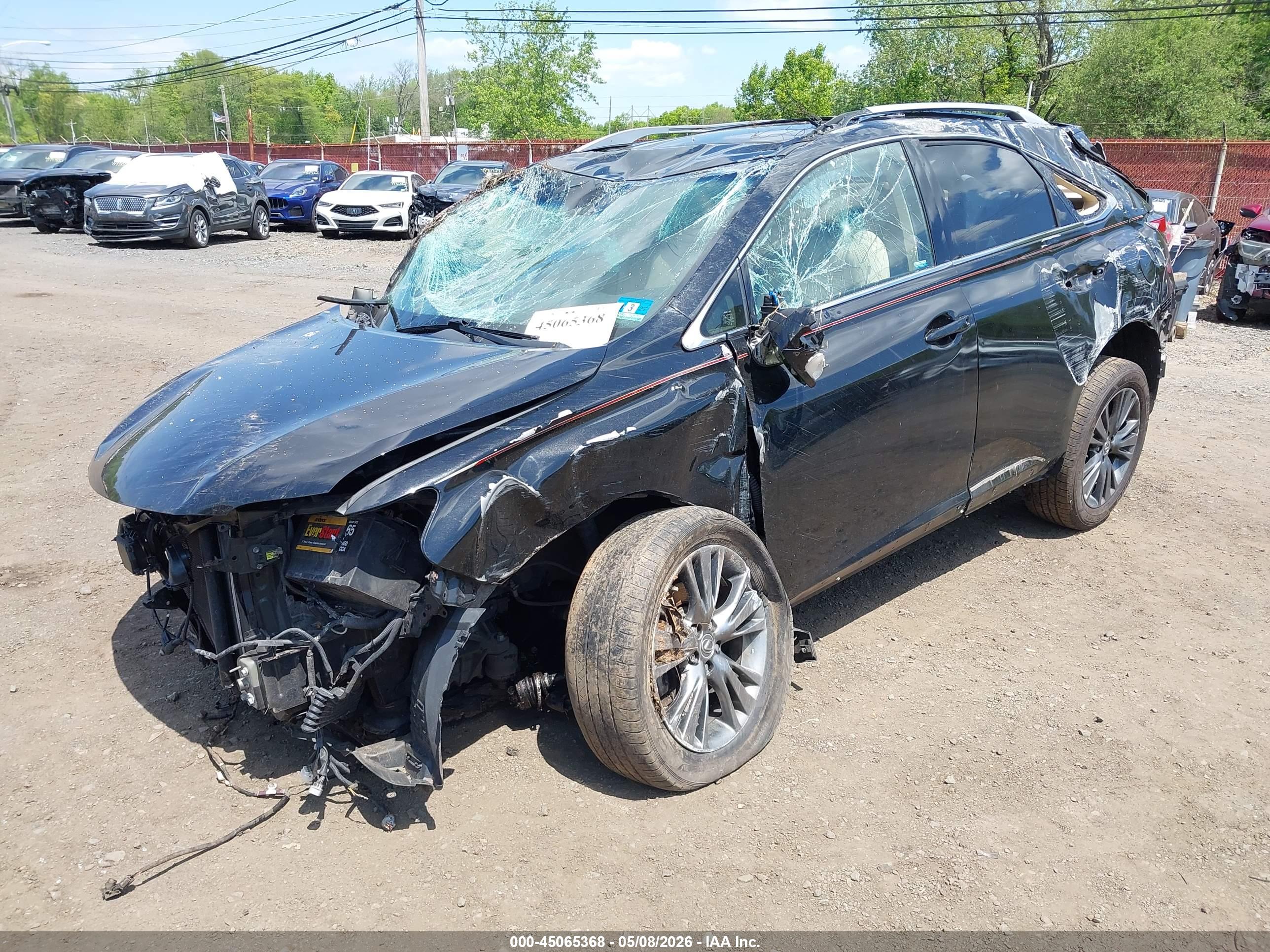2014 LEXUS RX — VIN JTJBK1BA2E2037770 — photo 2