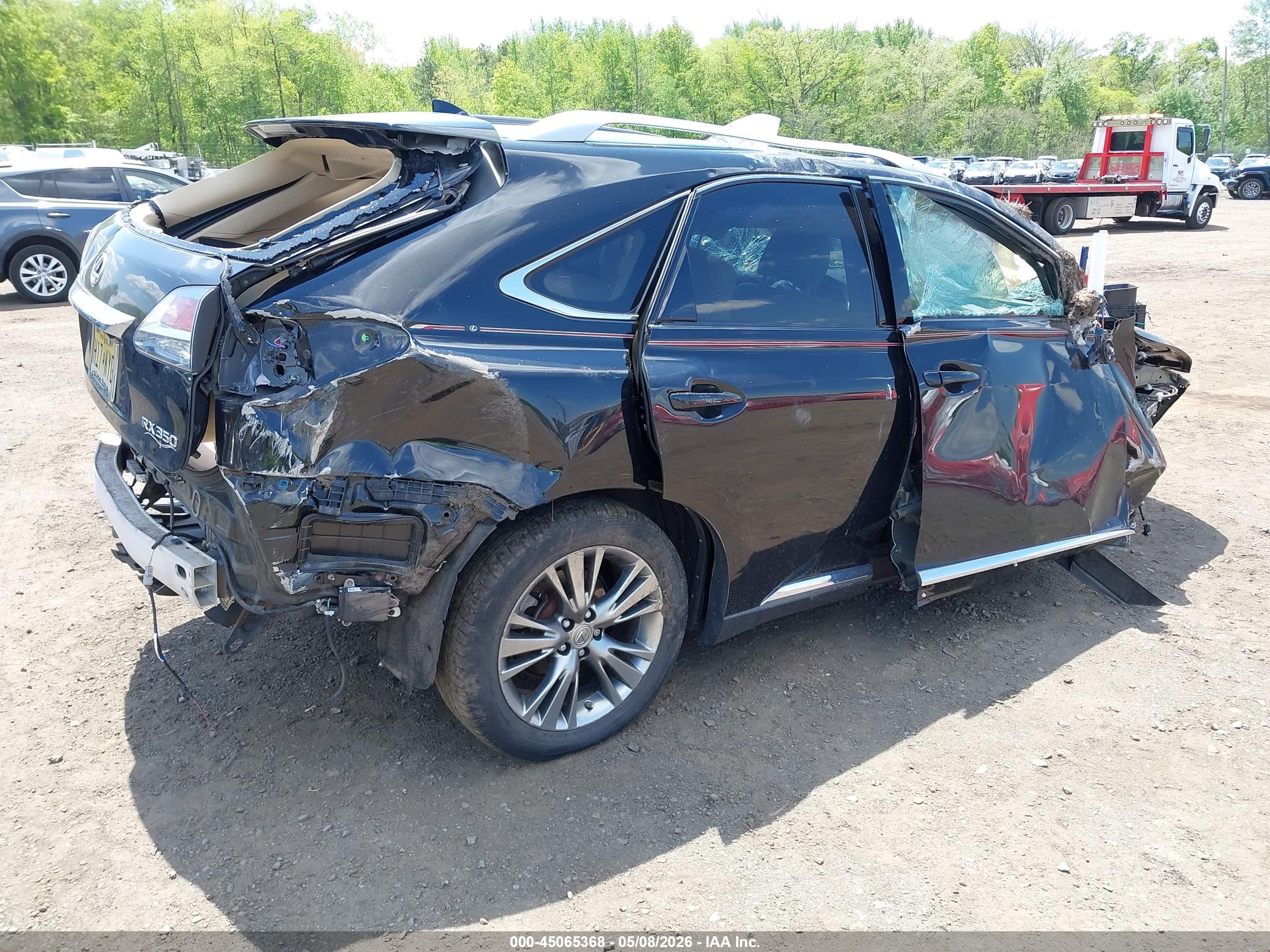 2014 LEXUS RX — VIN JTJBK1BA2E2037770 — photo 4