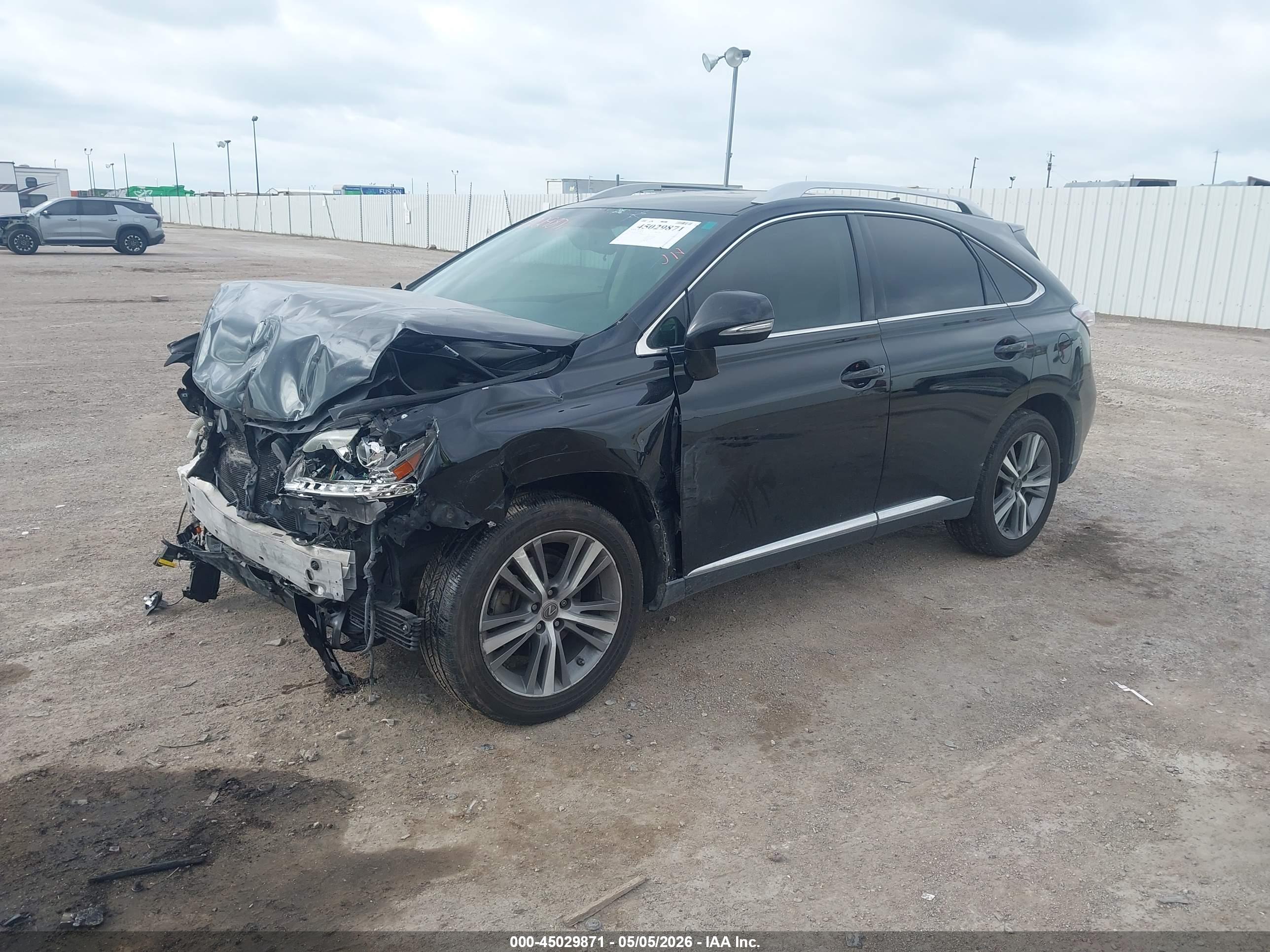 2015 LEXUS RX — VIN 2T2BK1BA9FC317364 — photo 2
