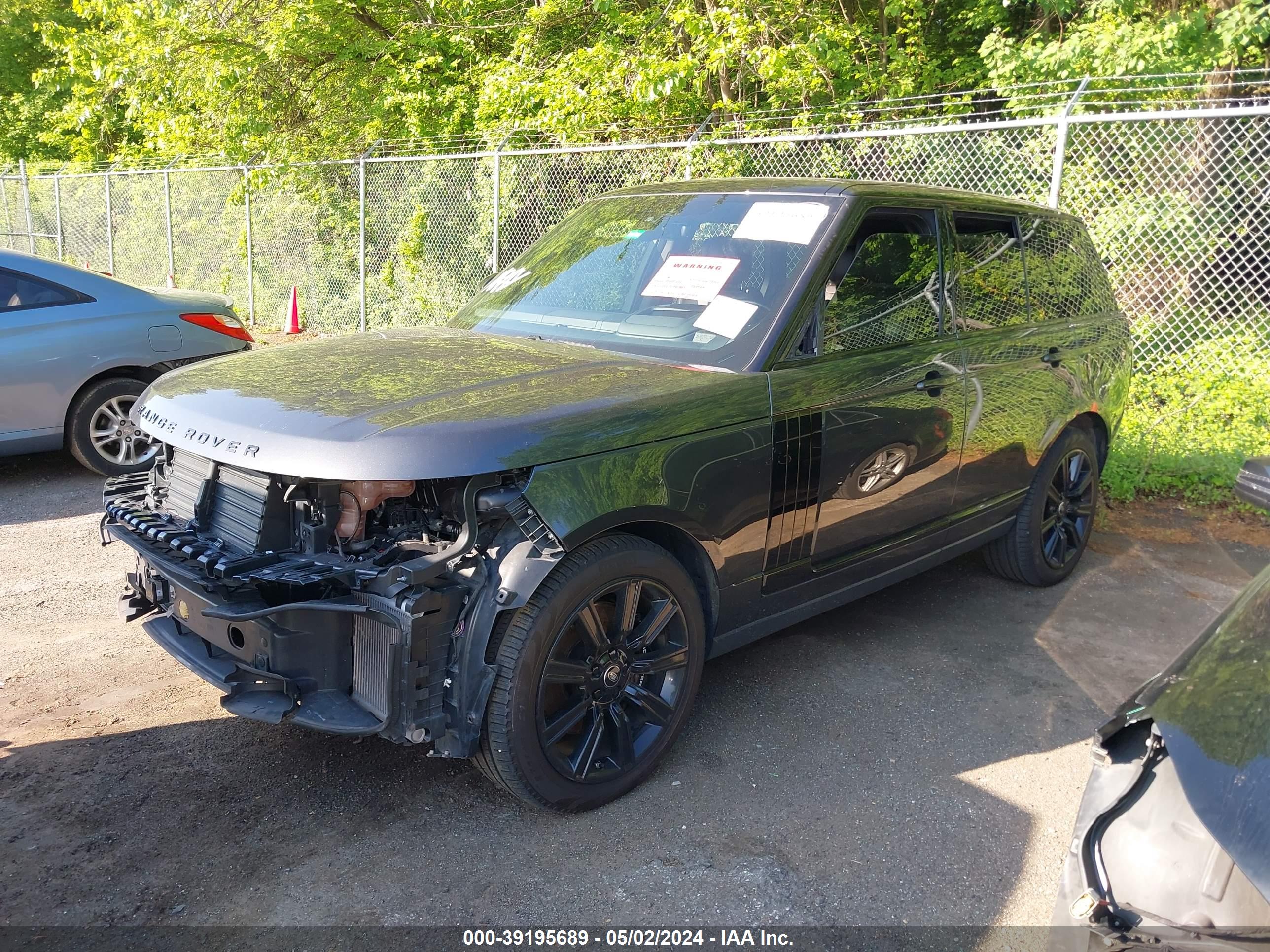 2020 LAND ROVER RANGE ROVER — VIN SALGS2RU8LA568661 — photo 2