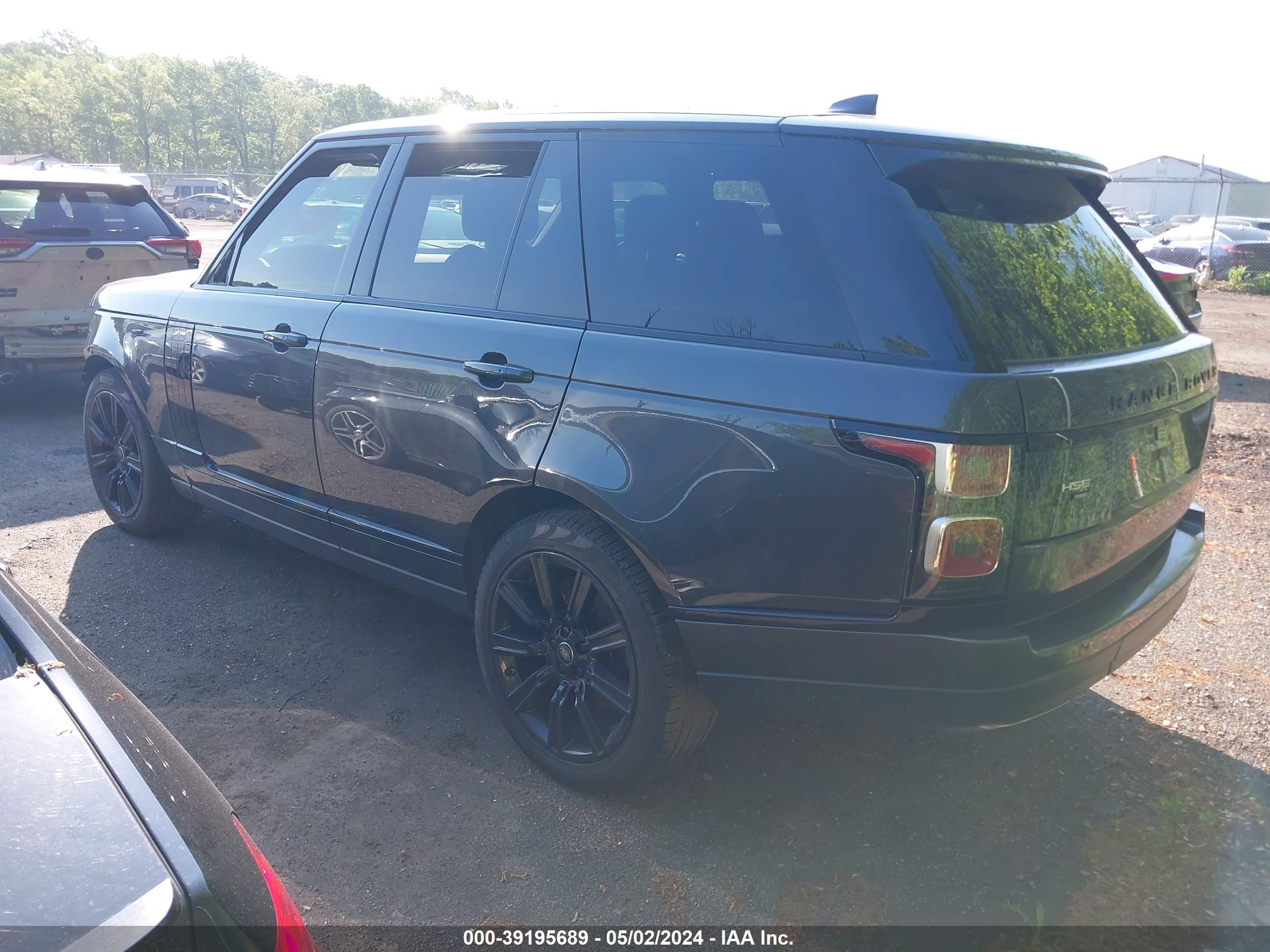 2020 LAND ROVER RANGE ROVER — VIN SALGS2RU8LA568661 — photo 3