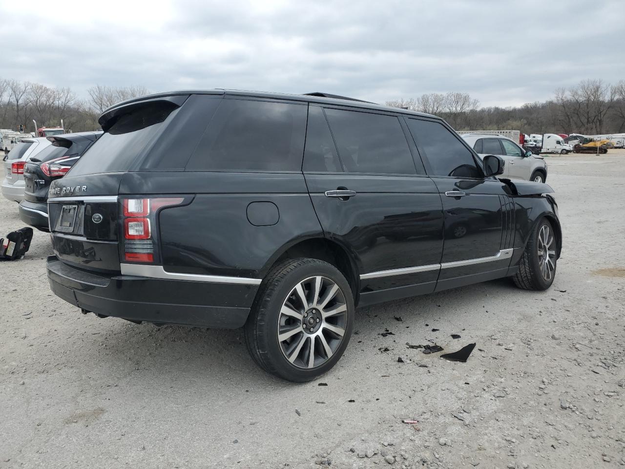 2016 LAND ROVER RANGE ROVE — VIN SALGV3EF9GA296289 — photo 3