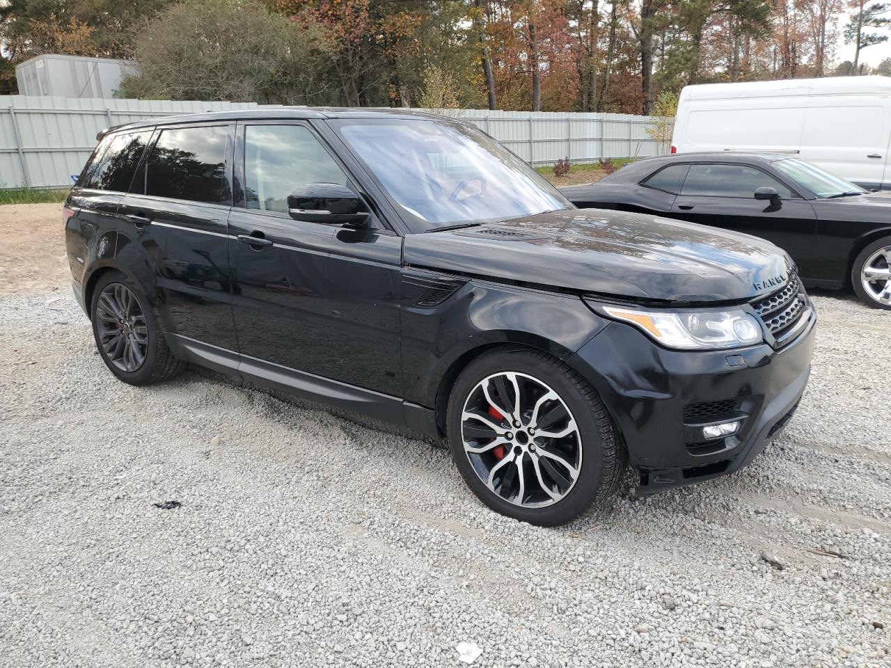 2017 LAND ROVER RANGE ROVE — VIN SALWR2FE3HA136720 — photo 4