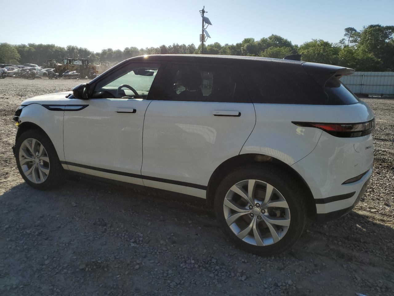 2022 LAND ROVER RANGE ROVE — VIN SALZP2FX0NH169195 — photo 2