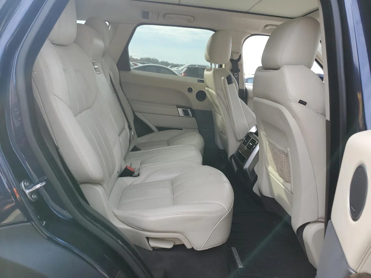 SALWR2FV6HA141488 — photo 10