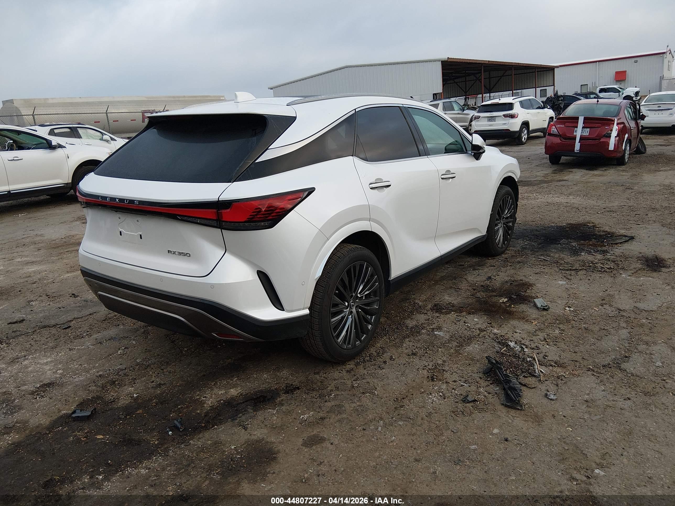 2023 LEXUS RX — VIN 2T2BAMBA5PC014748 — photo 4