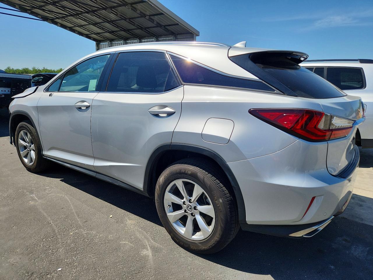 2018 LEXUS RX — VIN 2T2ZZMCA5JC115642 — photo 2