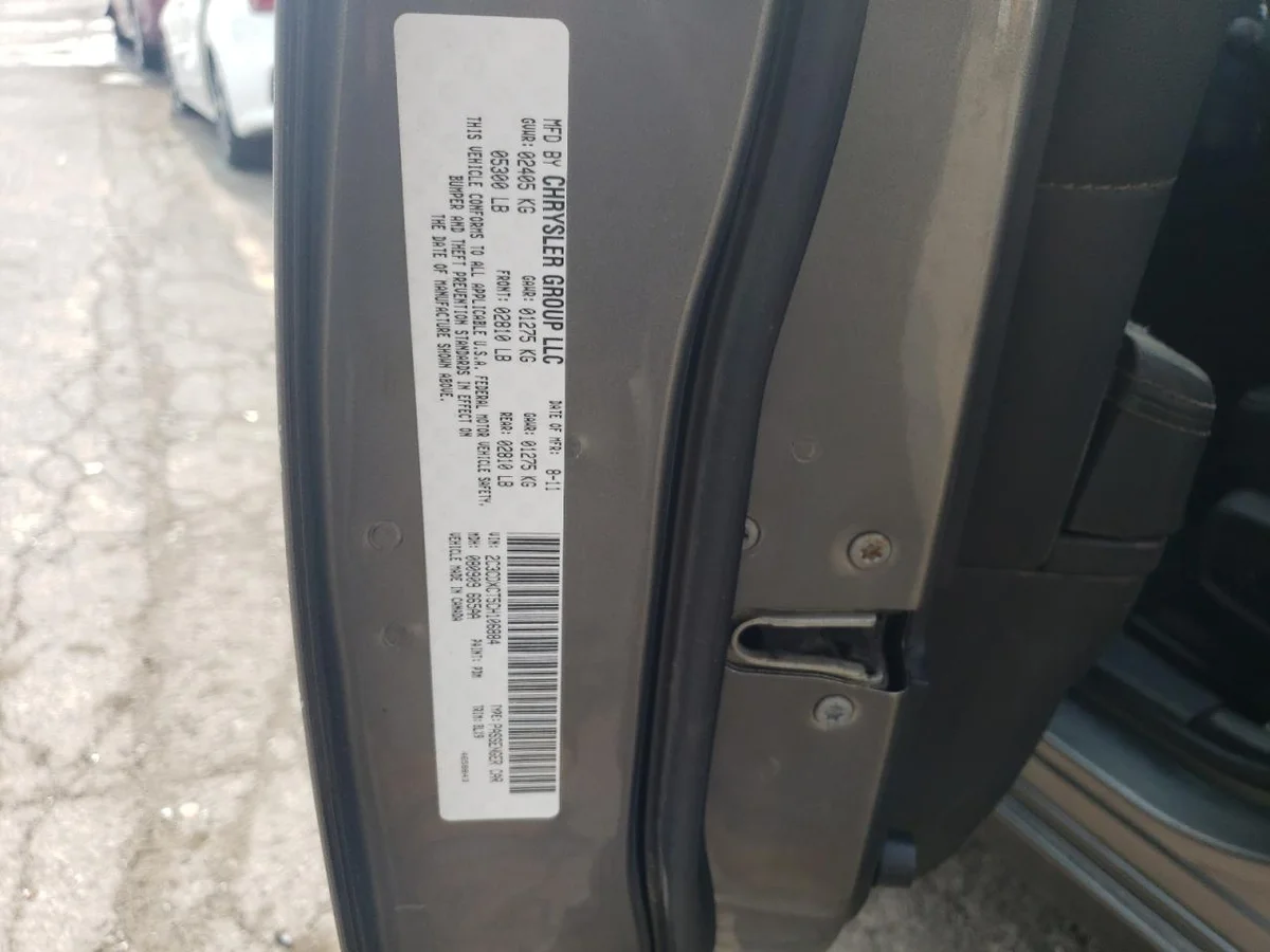 2C3CDXCT5CH106884 — photo 12