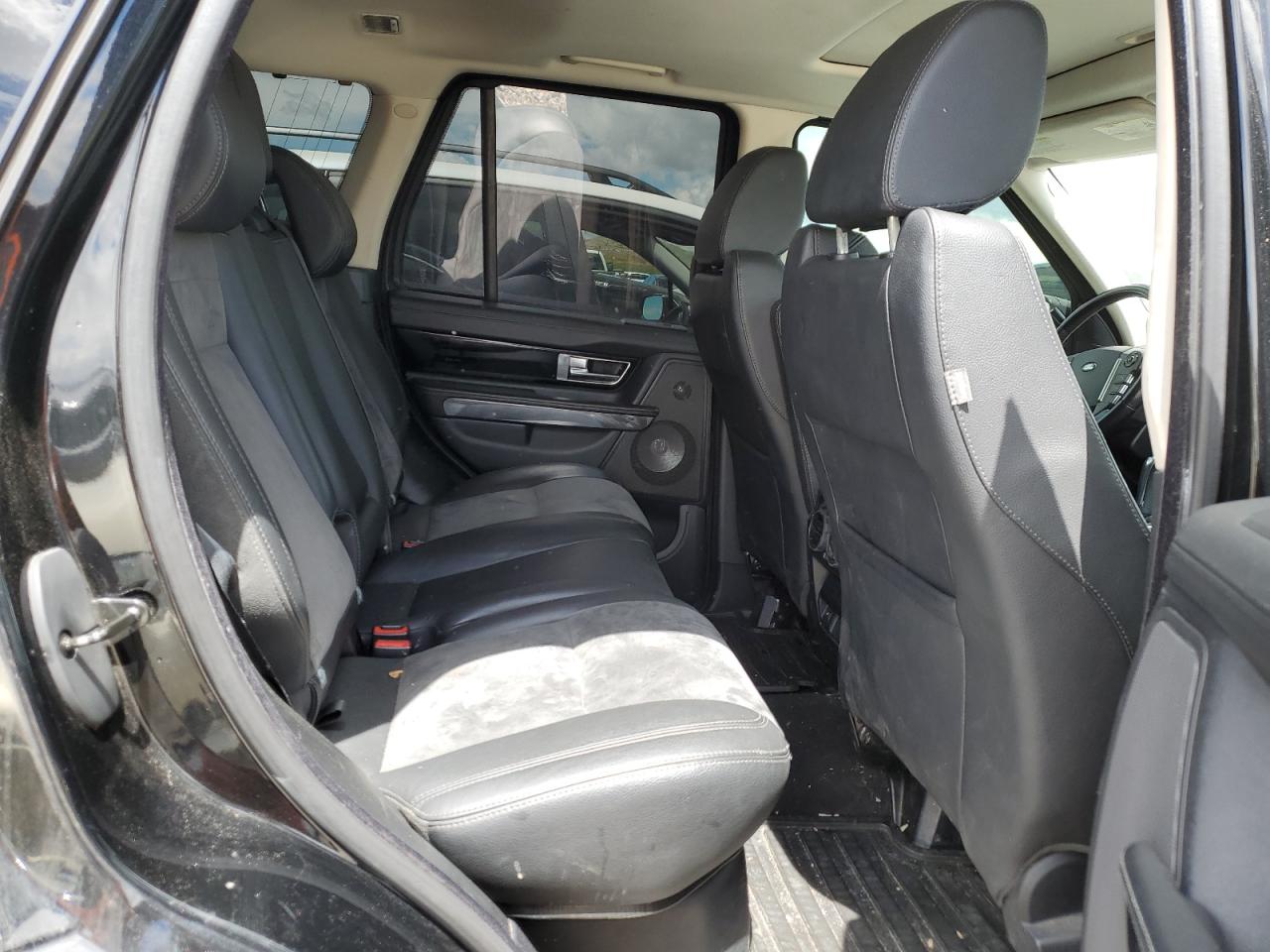 SALSF2D49BA295363 — photo 10
