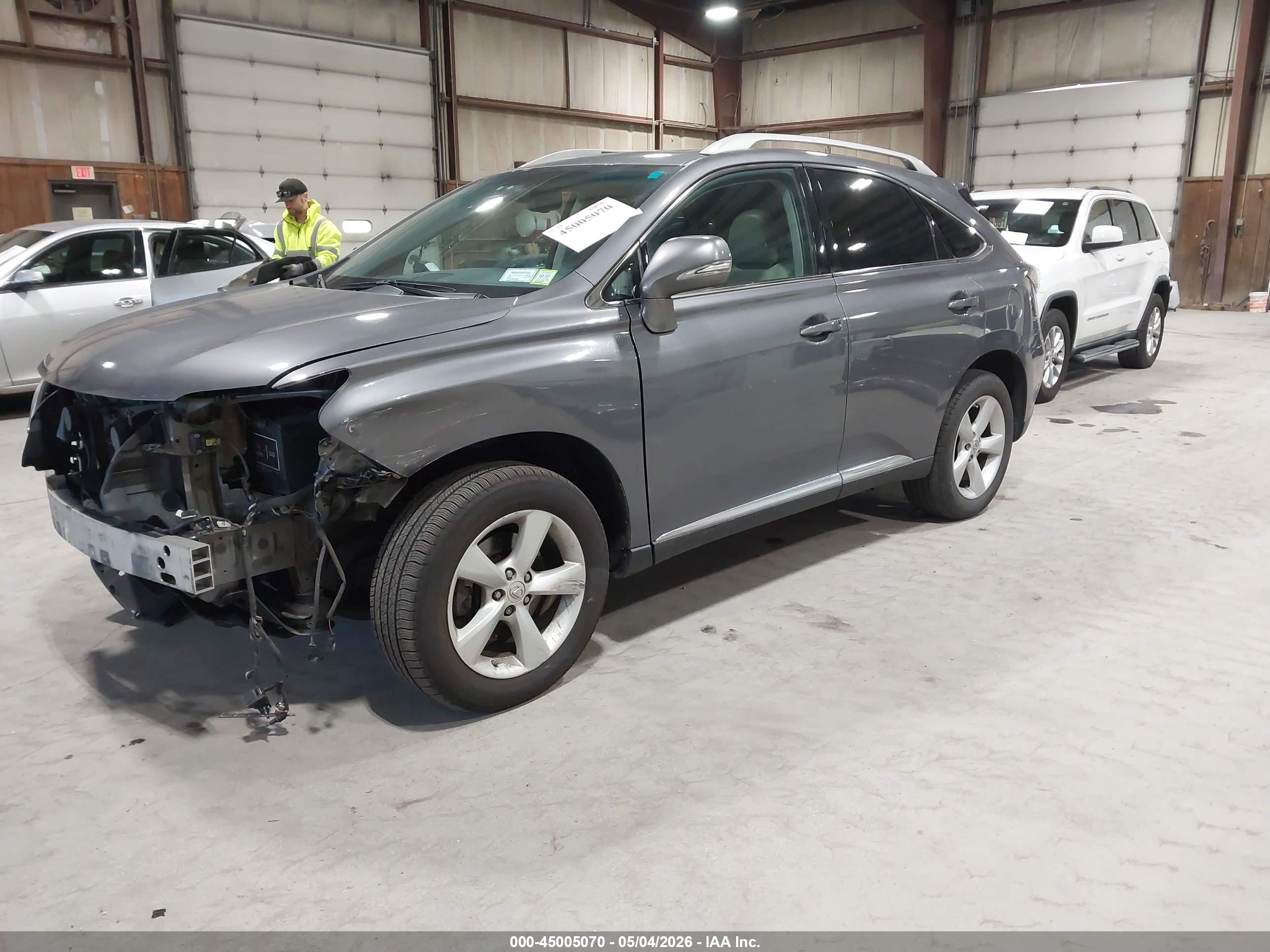 2012 LEXUS RX — VIN 2T2BK1BA1CC147643 — photo 2