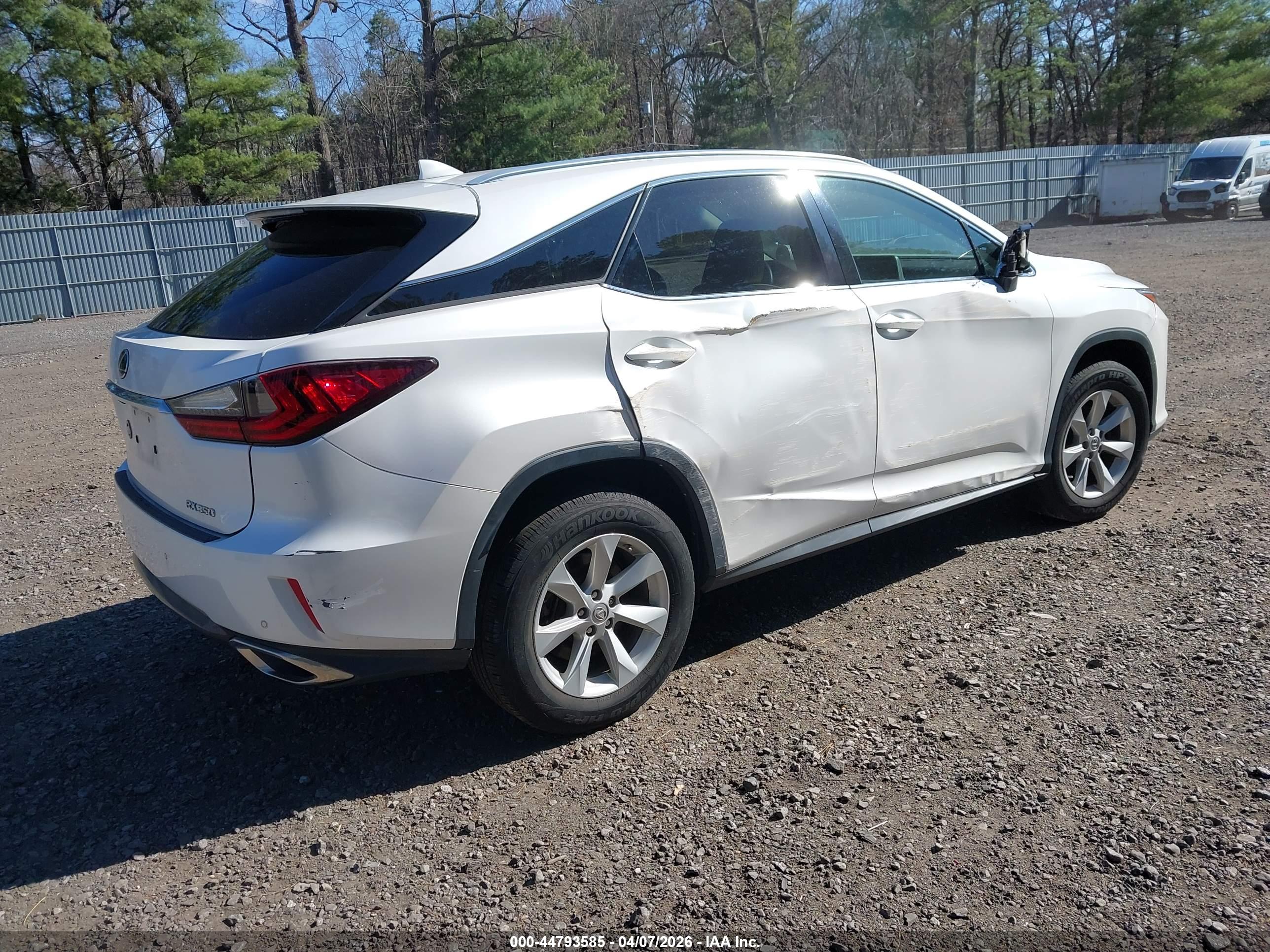 2017 LEXUS RX — VIN 2T2BZMCA2HC062832 — photo 4