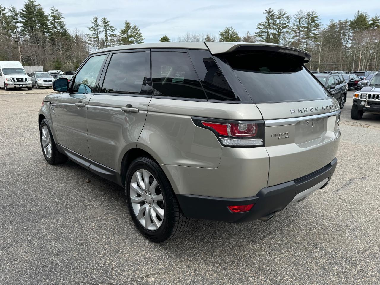 SALWR2WF3EA349736 — photo 3