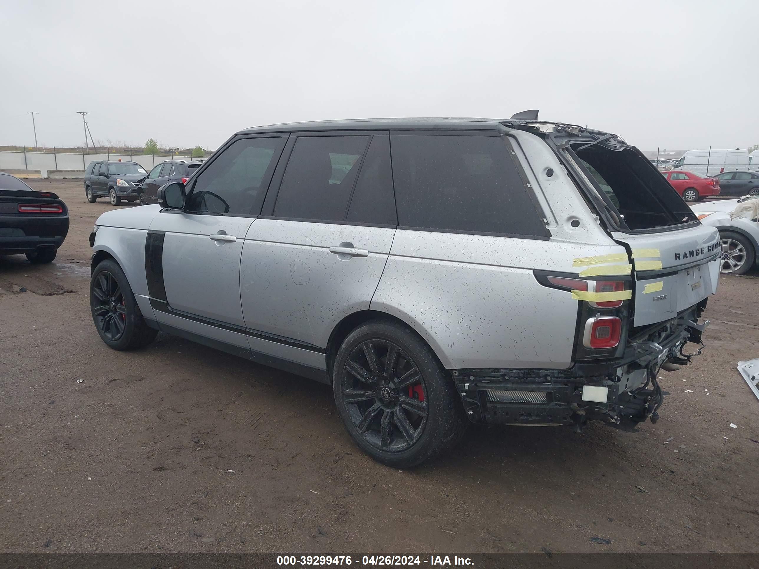 2019 LAND ROVER RANGE ROVER — VIN SALGS2SV2KA558600 — photo 3