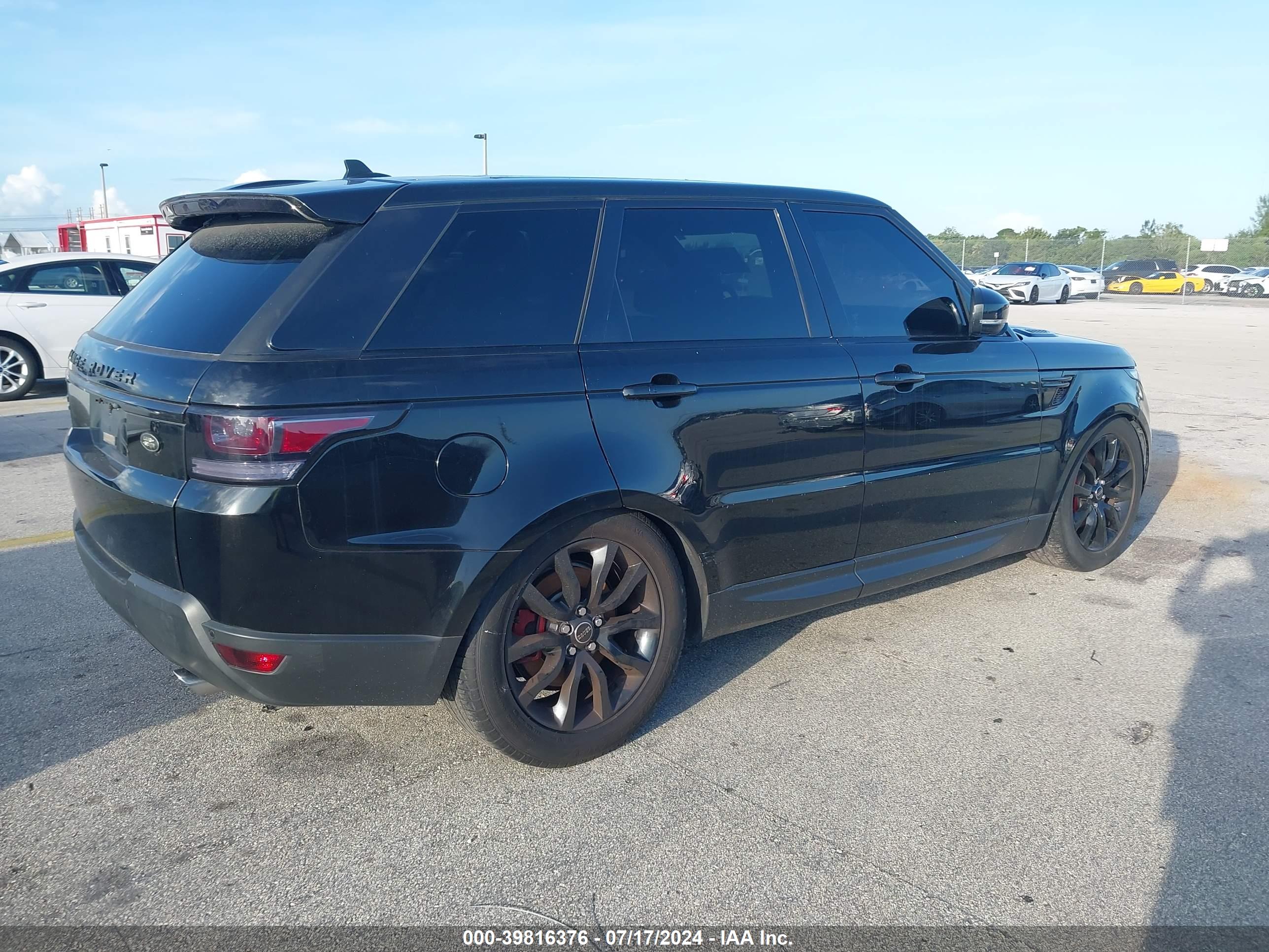 2016 LAND ROVER RANGE ROVER SPORT — VIN SALWR2VF2GA648199 — photo 4