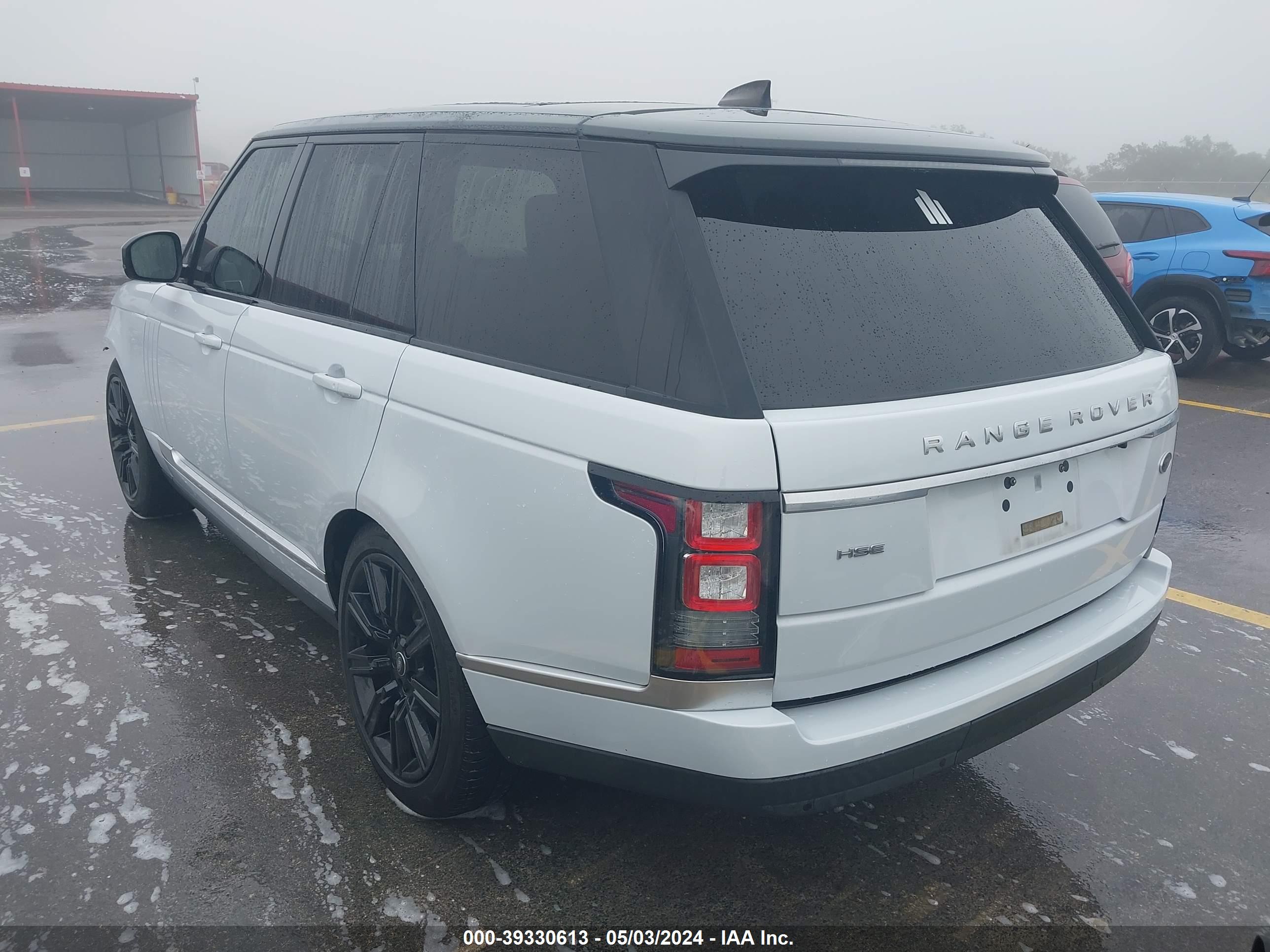 2017 LAND ROVER RANGE ROVER — VIN SALGS2FV5HA326429 — photo 3