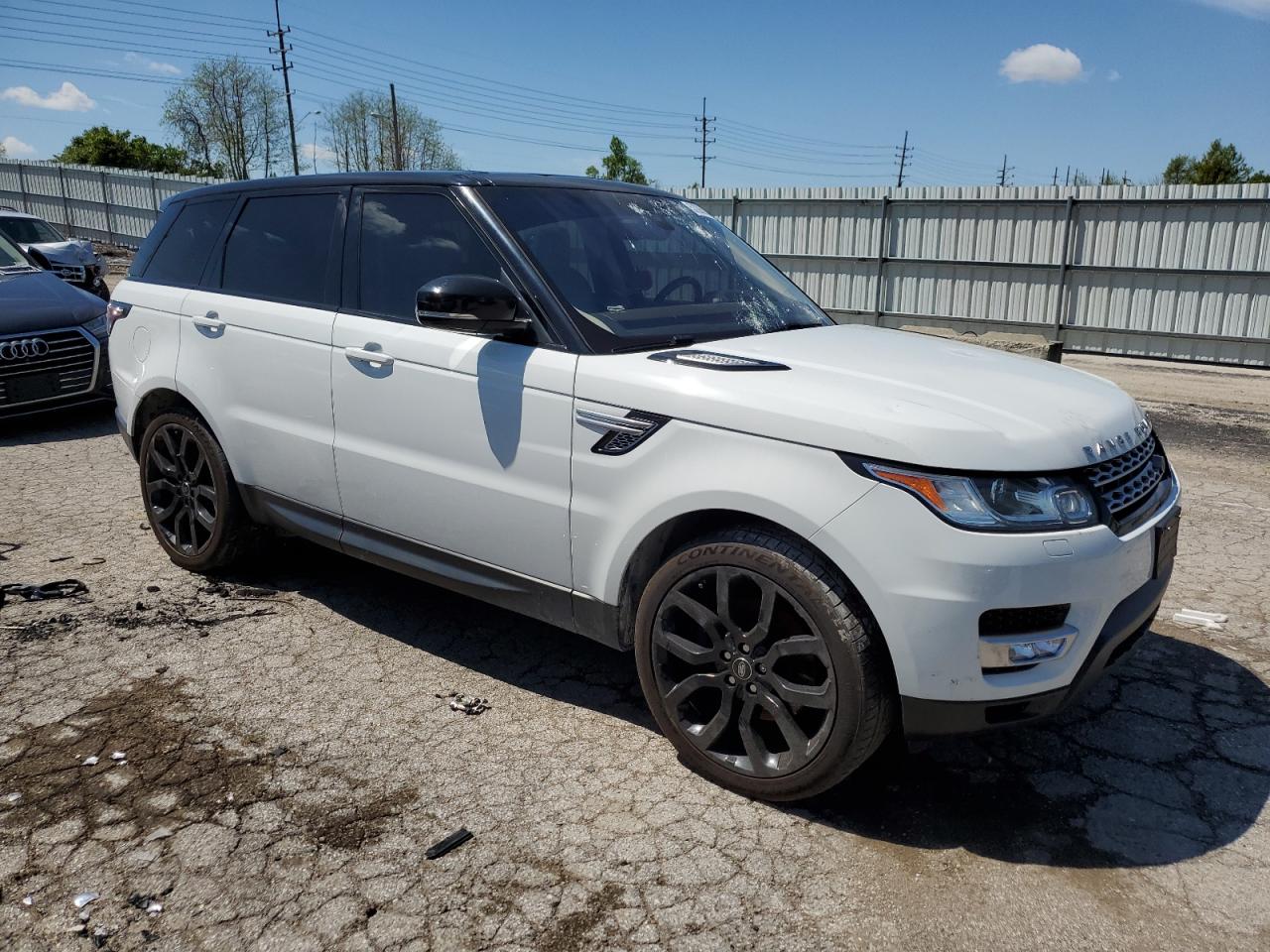 2017 LAND ROVER RANGE ROVE — VIN SALWR2FV2HA143674 — photo 4