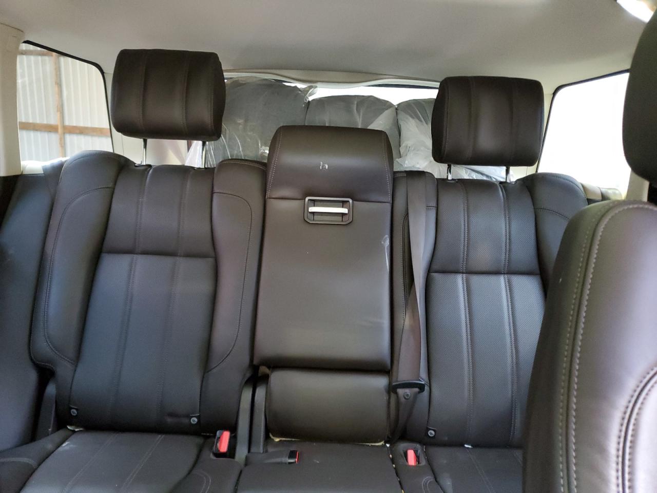 SALGS2VF0FA237620 — photo 10
