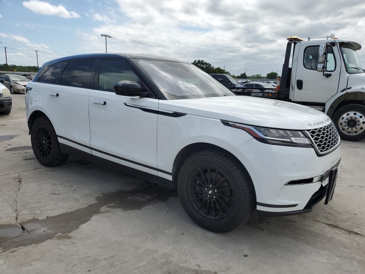 2018 LAND ROVER RANGE ROVE — VIN SALYA2RX1JA756887 — photo 4