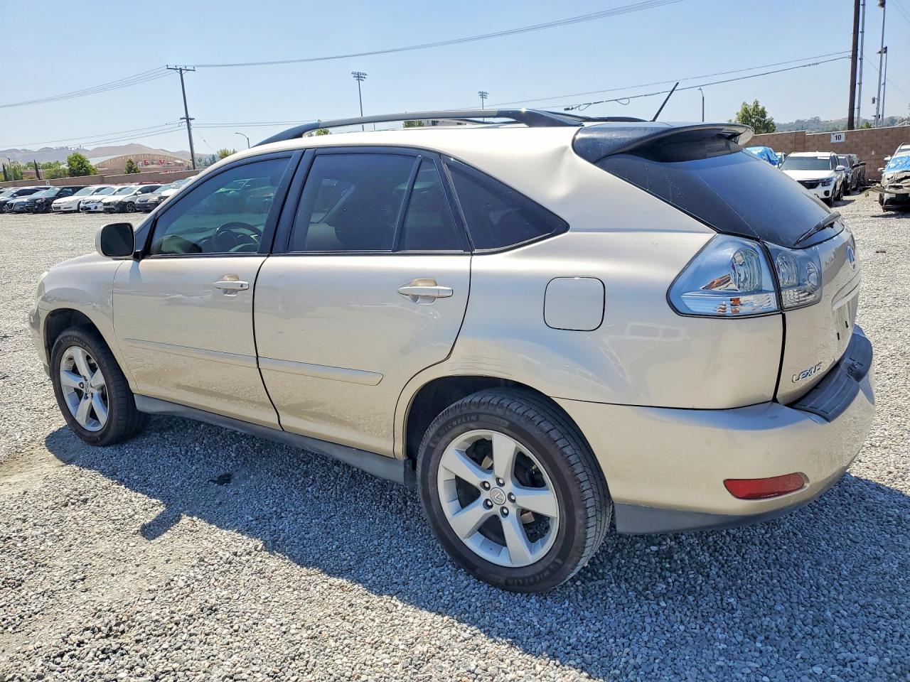 2005 LEXUS RX — VIN 2T2GA31U65C033172 — photo 2