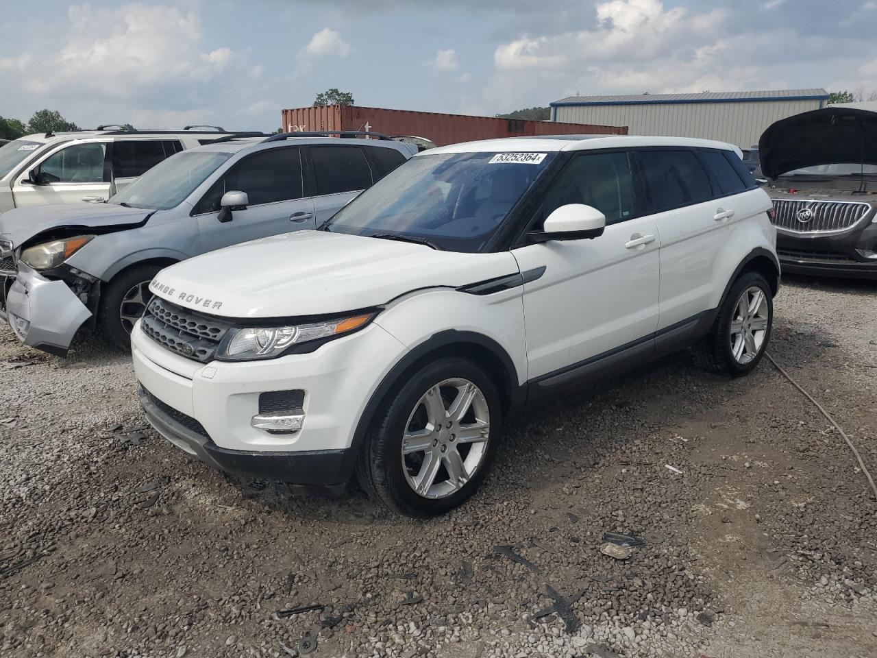 SALVR2BG2FH071625 — photo 1