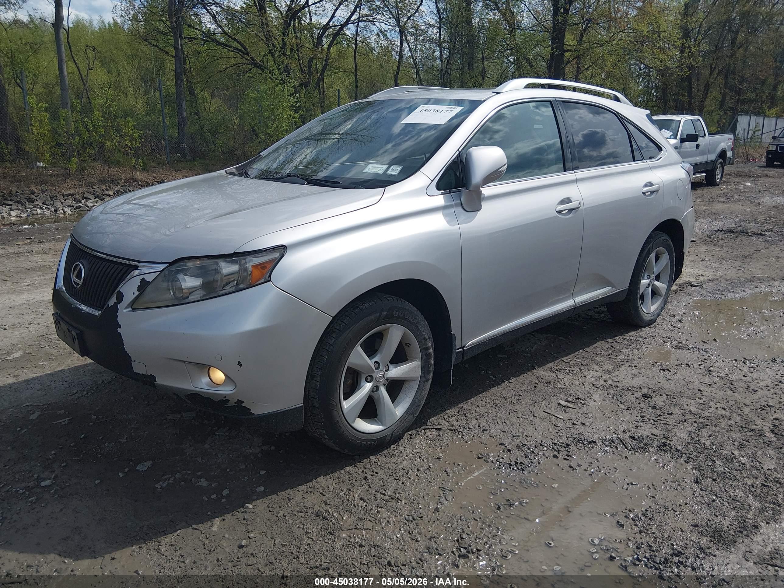 2010 LEXUS RX — VIN 2T2BK1BA2AC024589 — photo 2