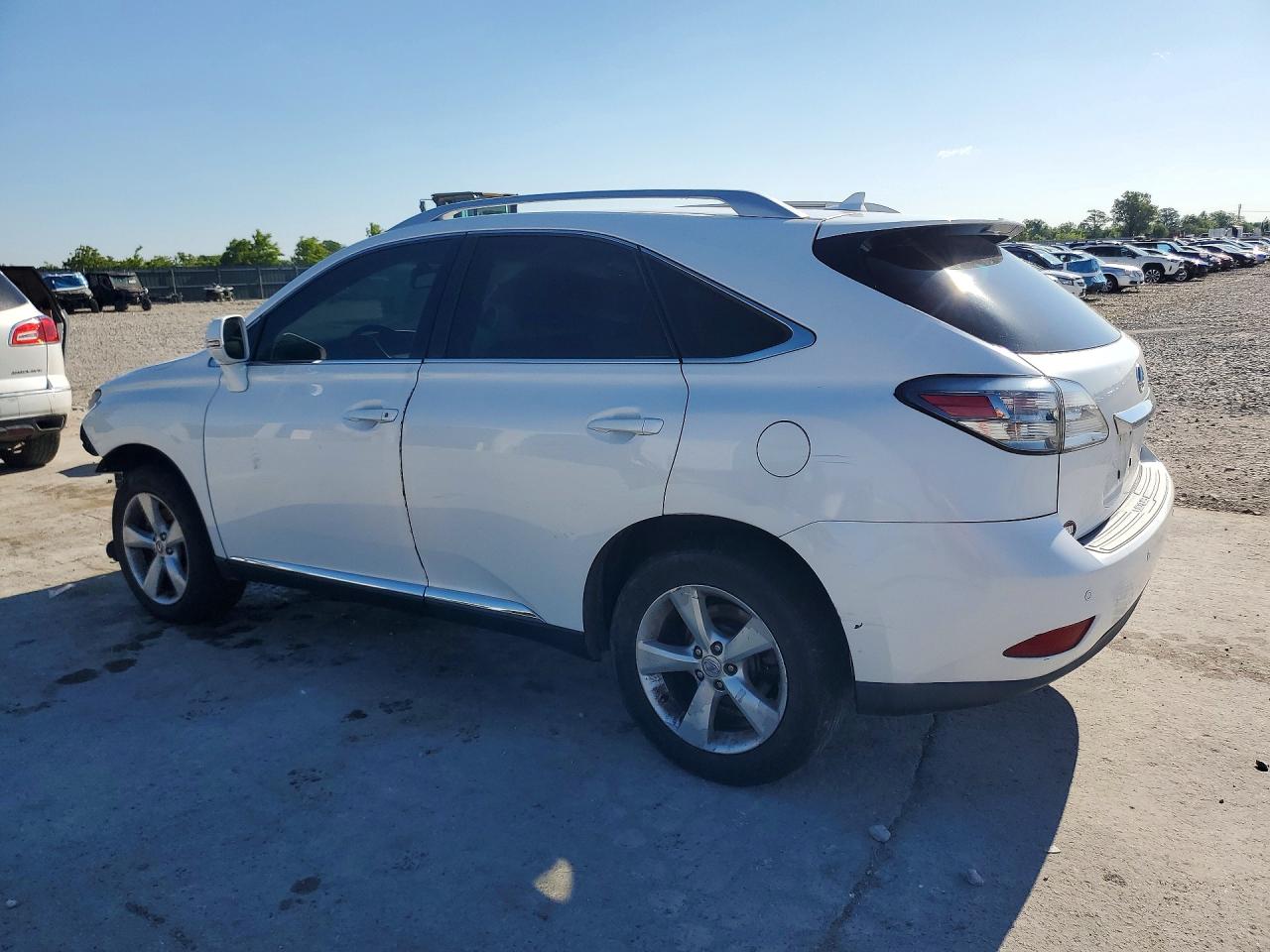2011 LEXUS RX — VIN 2T2BK1BA1BC114639 — photo 2
