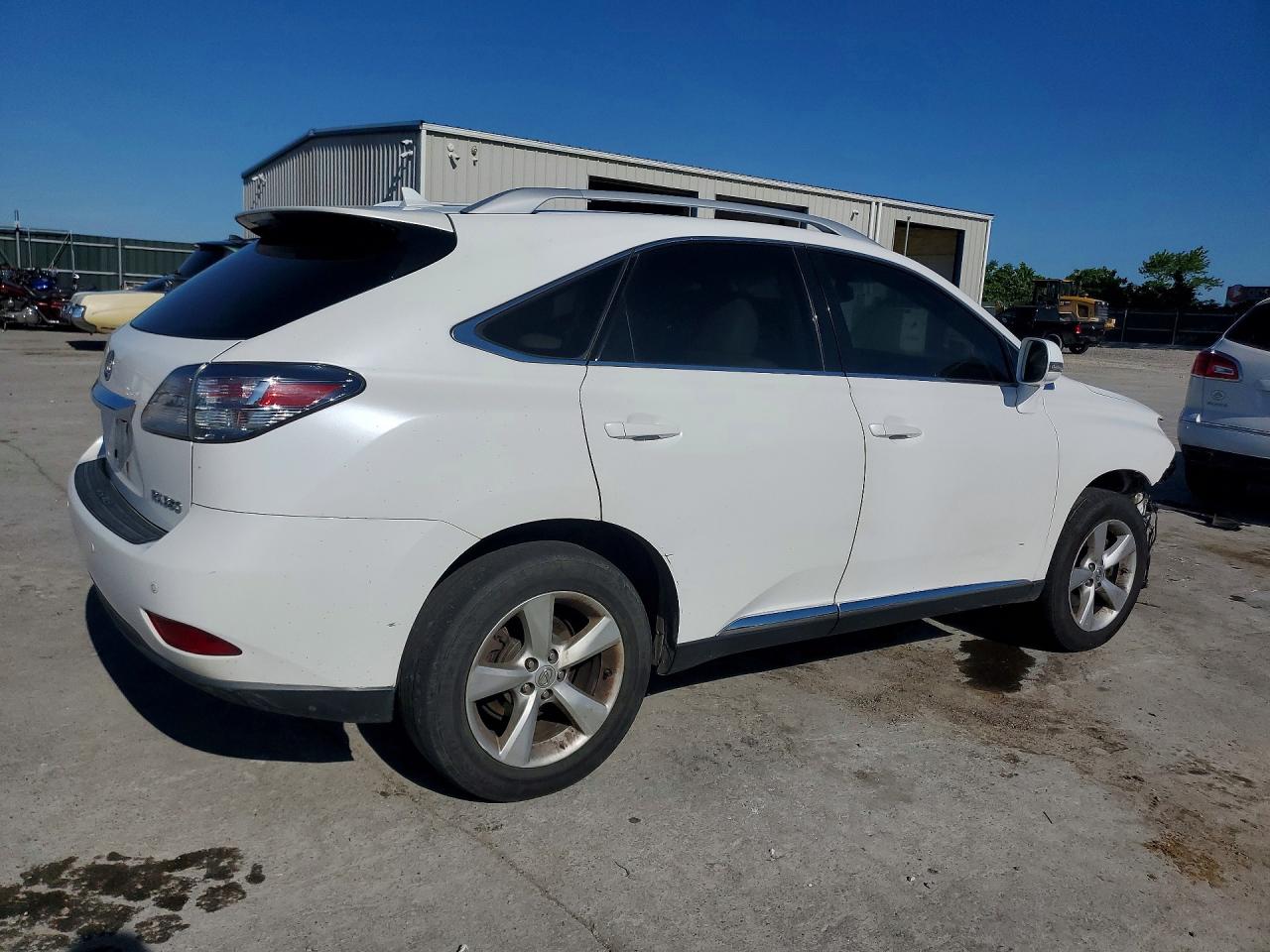 2011 LEXUS RX — VIN 2T2BK1BA1BC114639 — photo 3