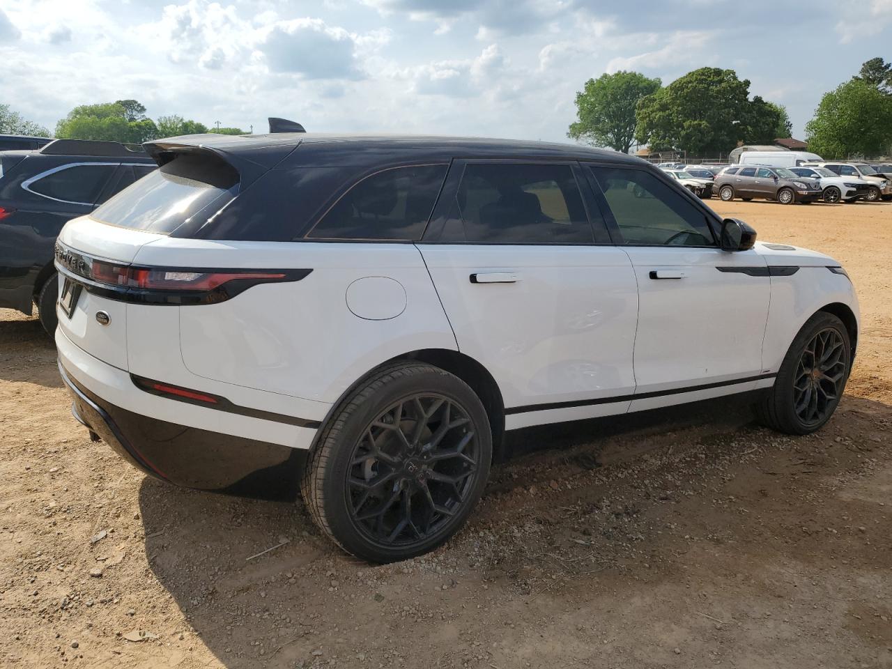 2020 LAND ROVER RANGE ROVE — VIN SALYK2EX8LA274990 — photo 3