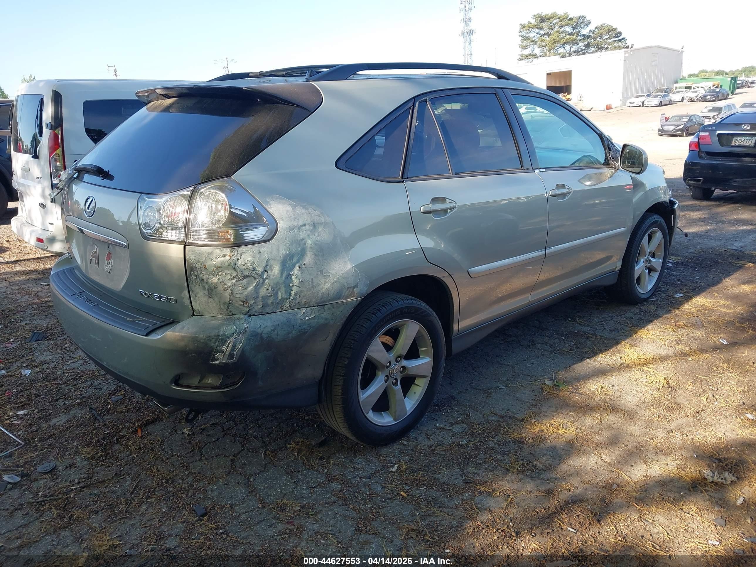 2005 LEXUS RX — VIN 2T2GA31UX5C019663 — photo 4
