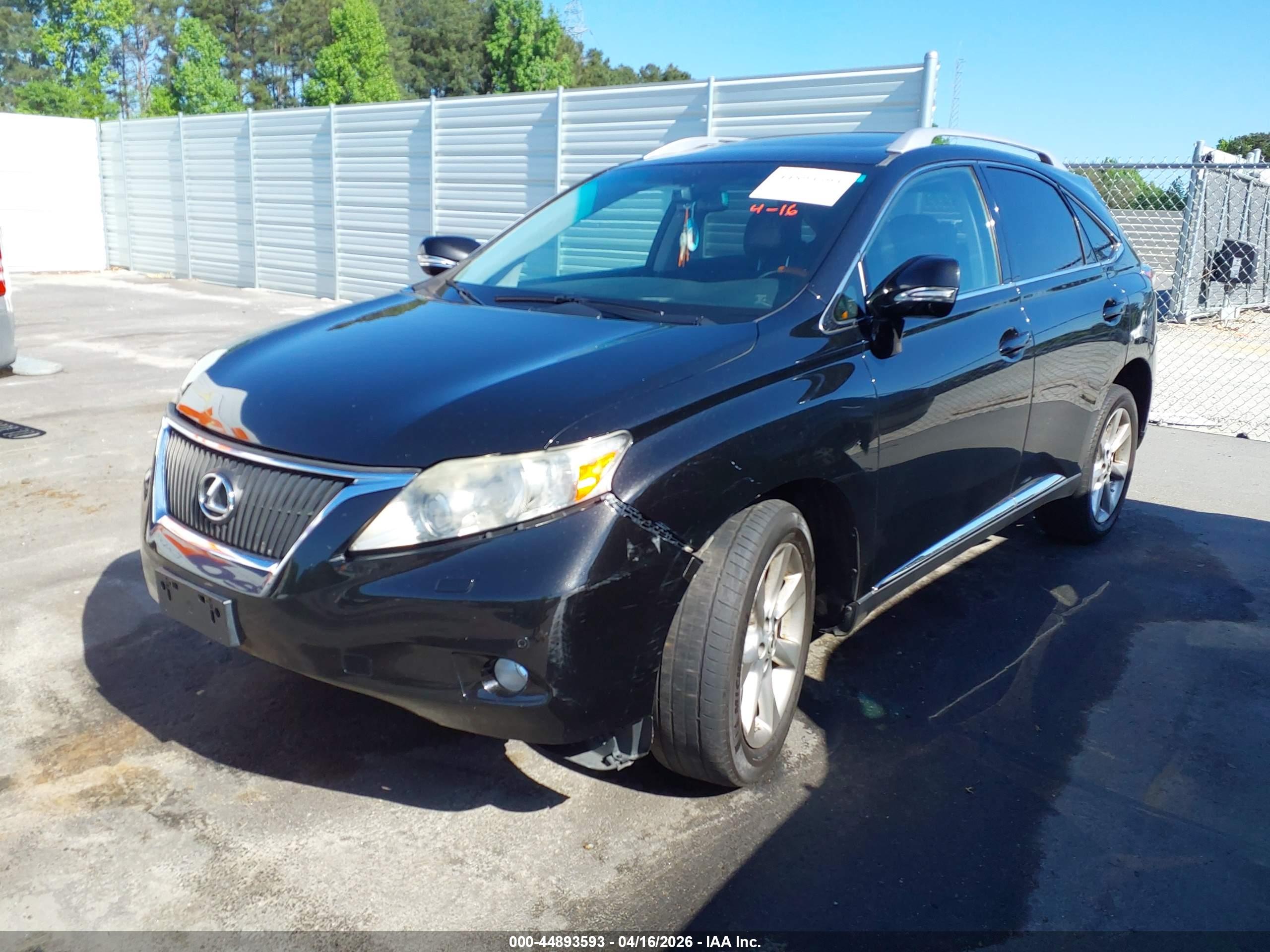 2012 LEXUS RX — VIN JTJBK1BA9C2443476 — photo 2