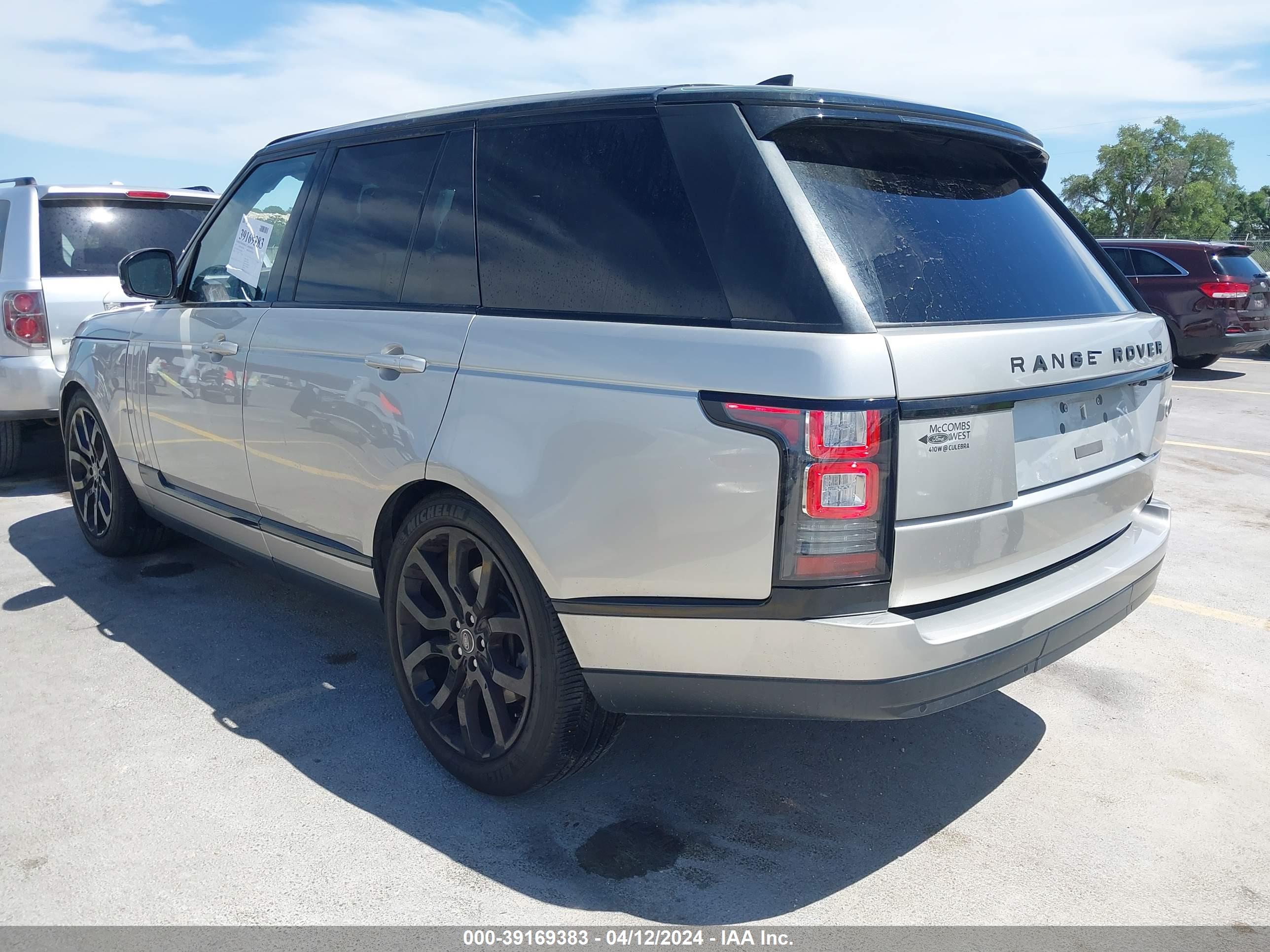 2017 LAND ROVER RANGE ROVER — VIN SALGS2FV9HA354802 — photo 3