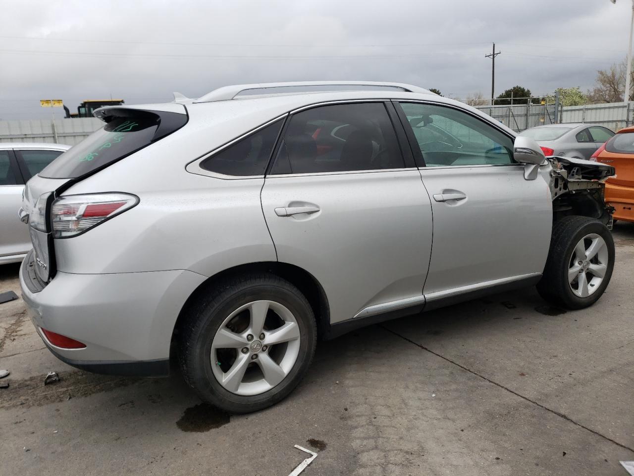 2T2BK1BA2CC136182 — photo 3